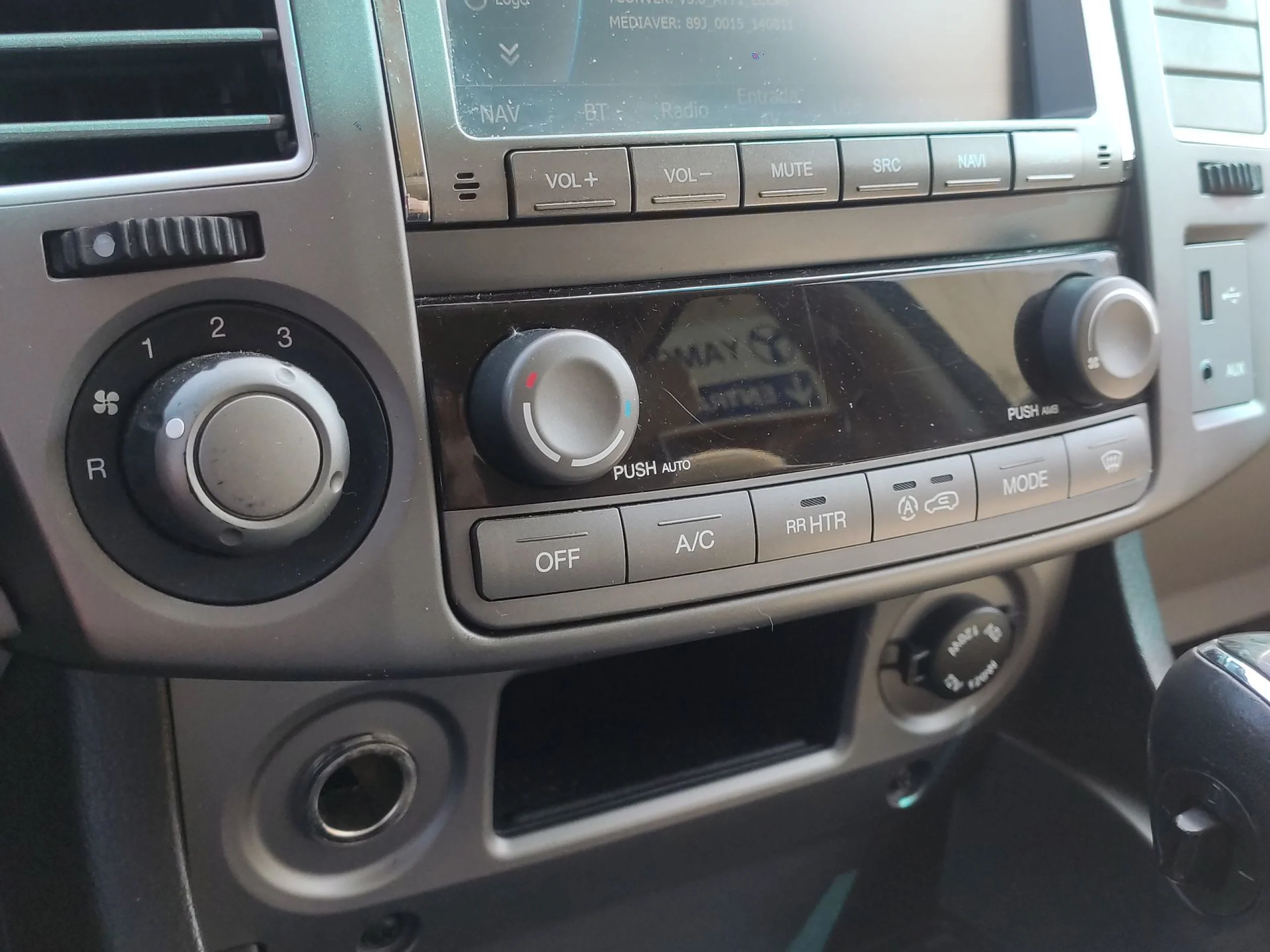 SsangYong Rodius D22T Limited Auto 131 kW (178 CV) - Foto 16