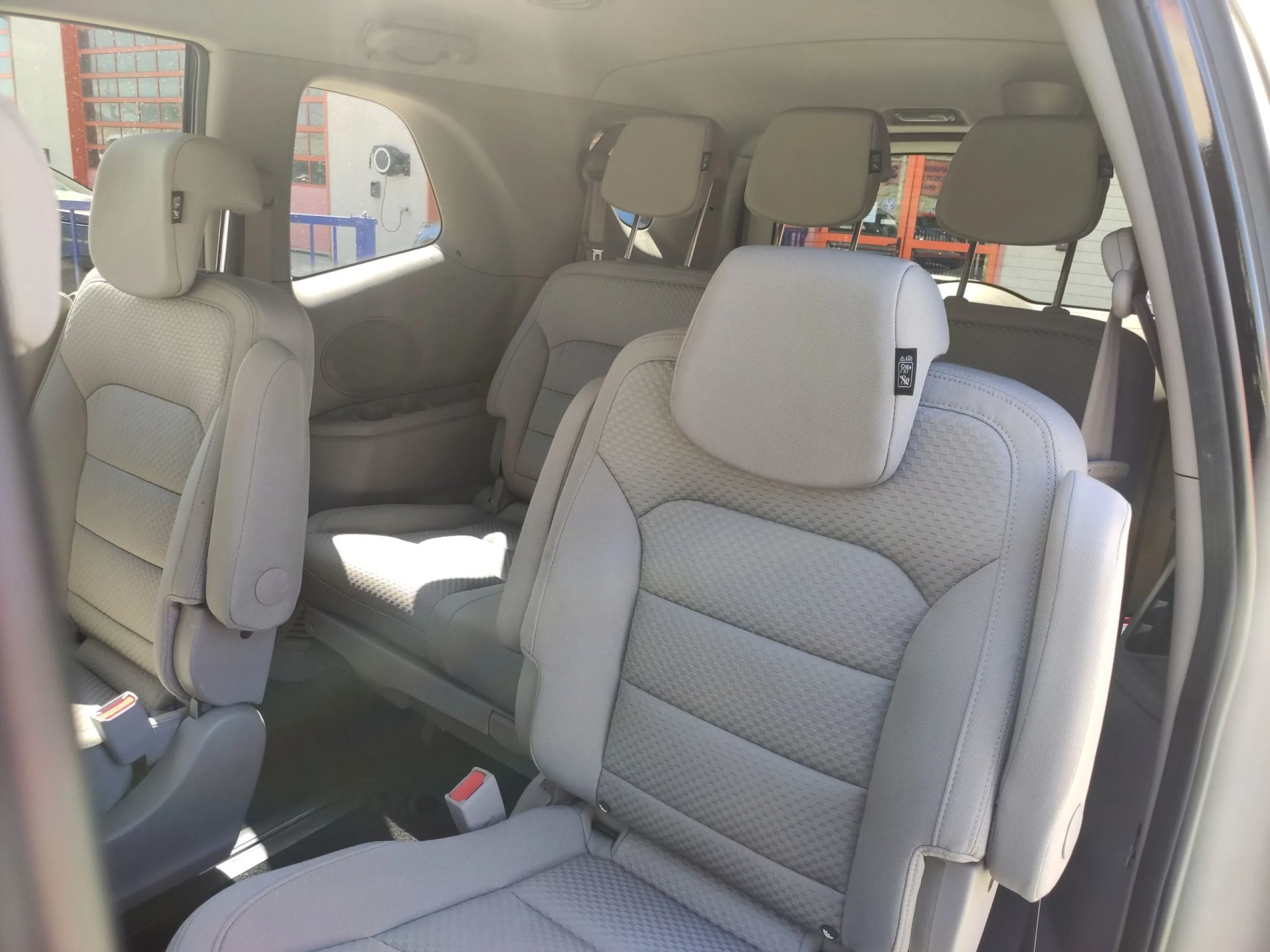 SsangYong Rodius D22T Limited Auto 131 kW (178 CV) - Foto 19