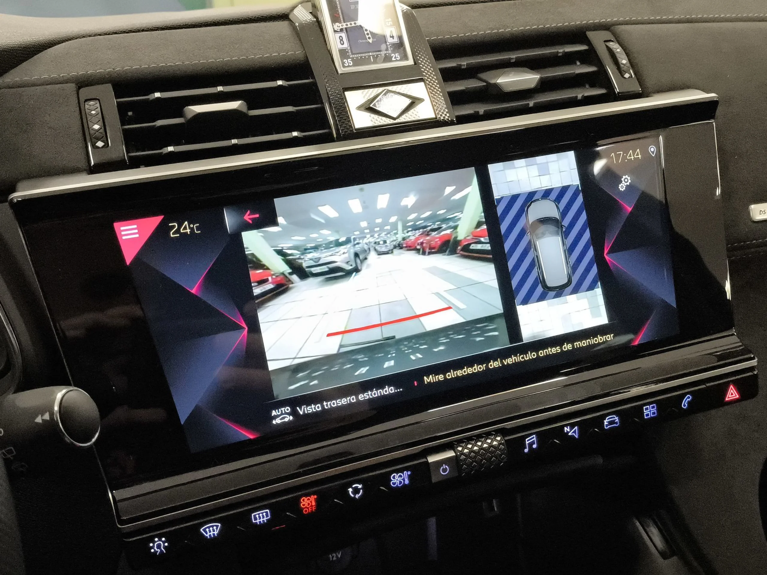 DS DS7 Crossback BlueHDi DE Rivoli Auto 96 kW (130 CV) - Foto 13