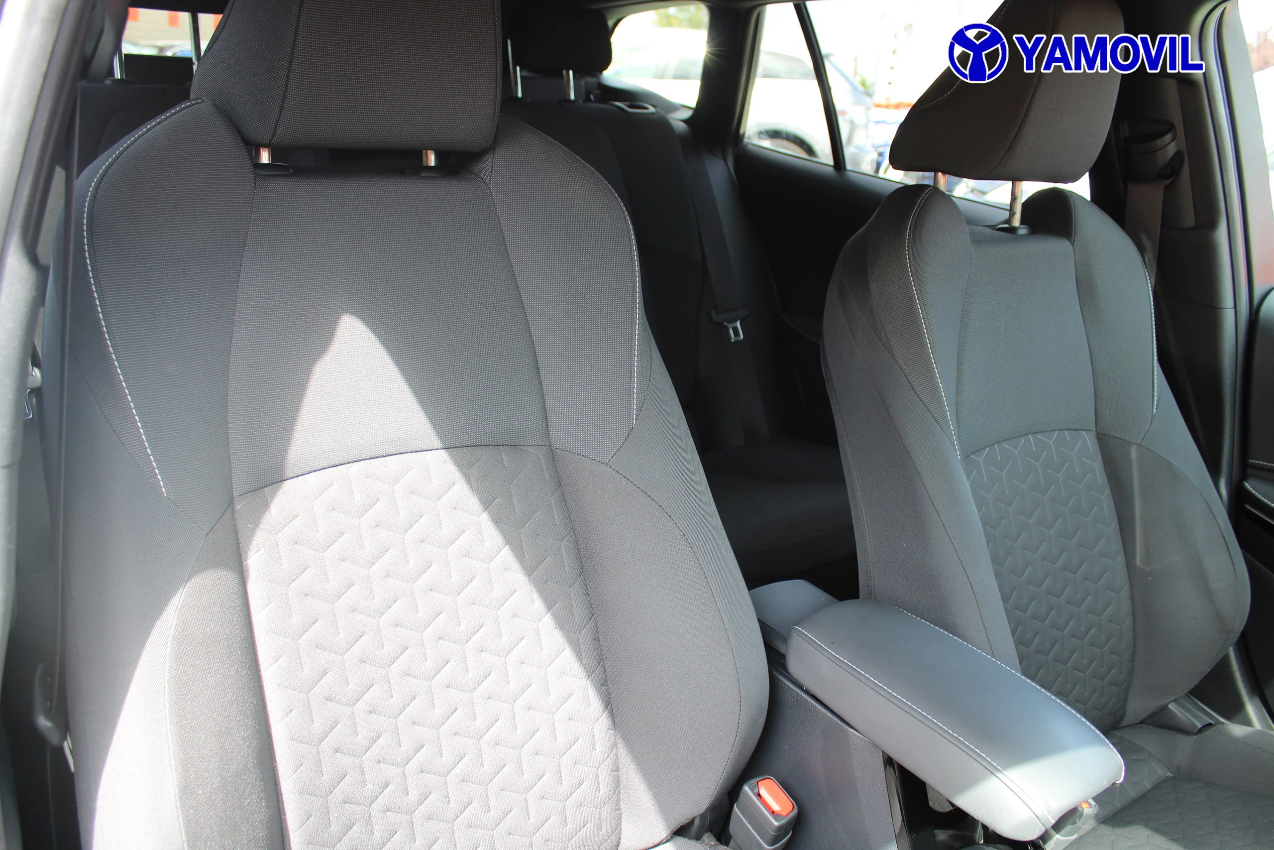 Toyota Corolla Touring Sports 180H Feel! E-CVT 132 kW (180 CV) - Foto 17