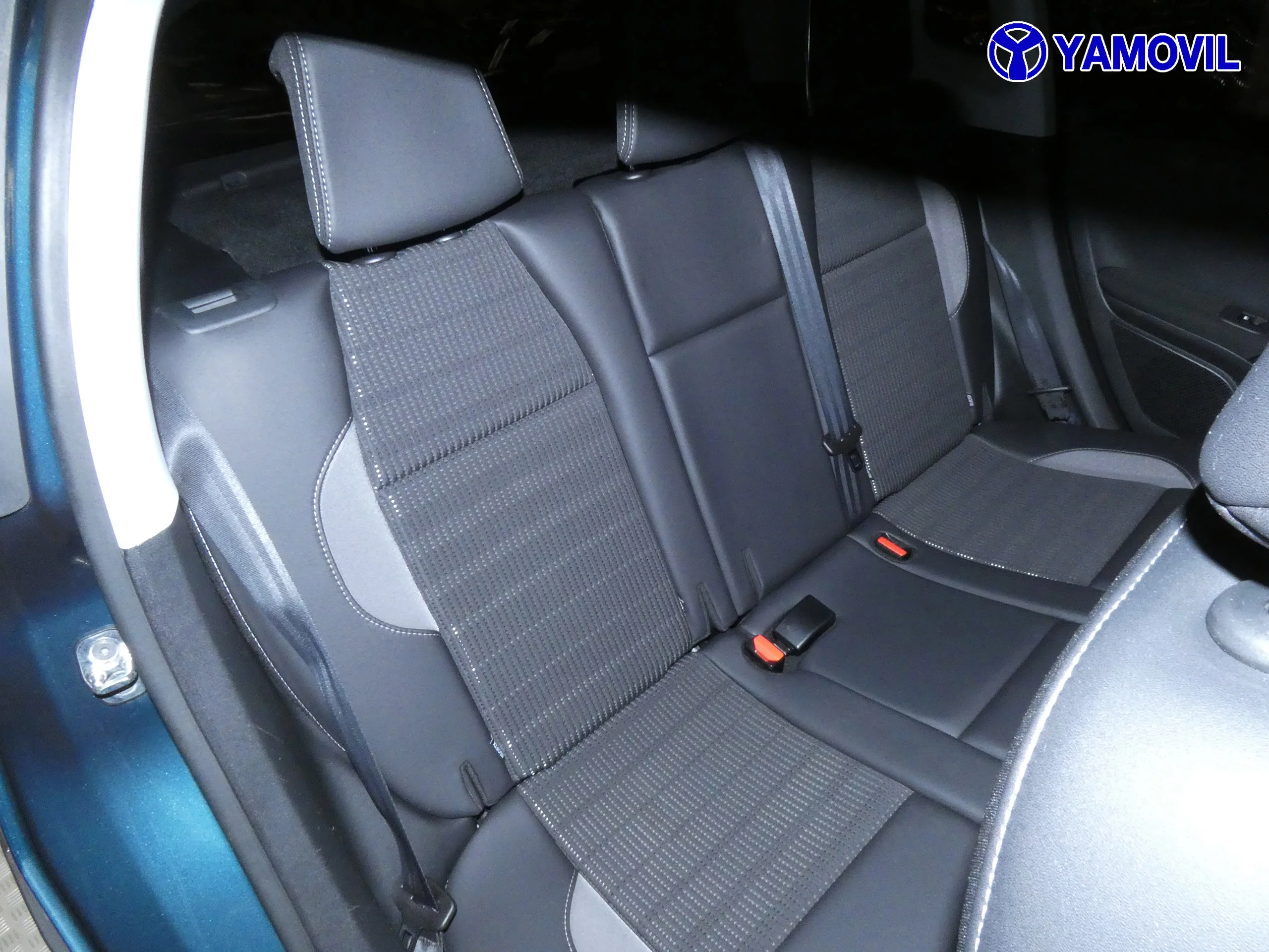 Peugeot 2008 1.6 HDi ALLURE 5P - Foto 17