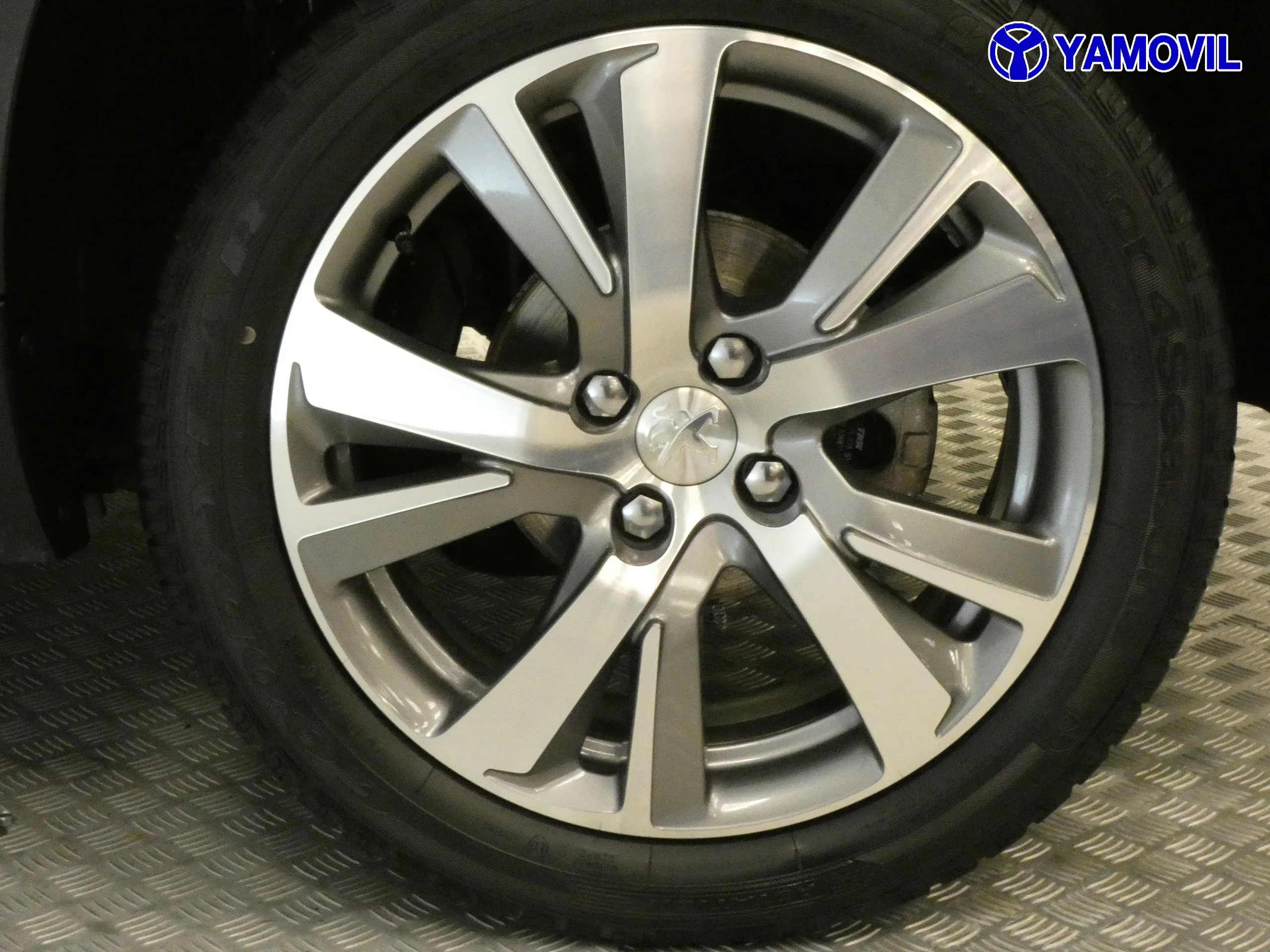 Peugeot 2008 1.6 HDi ALLURE 5P - Foto 10