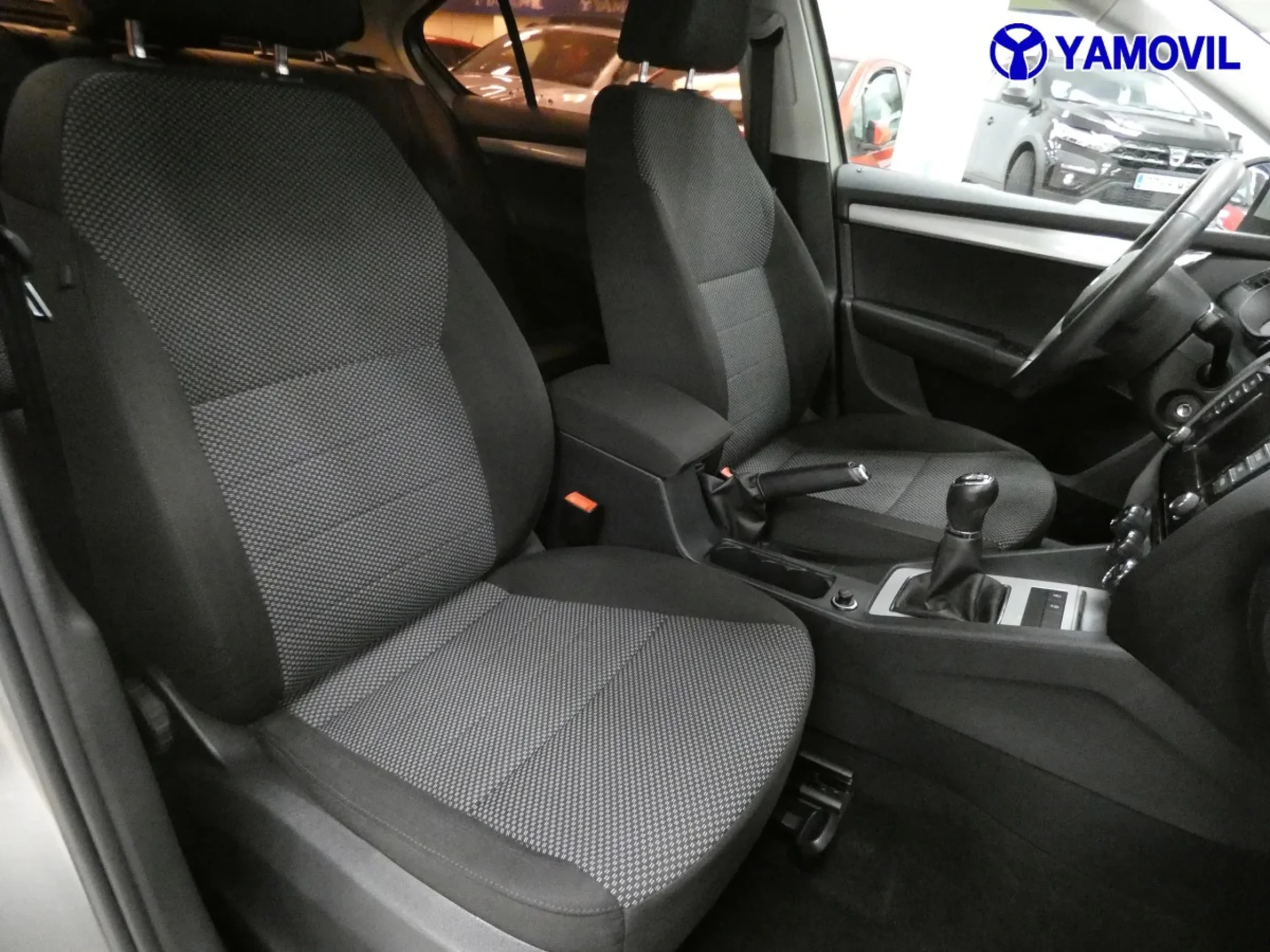 Skoda Octavia 1.6 TDI CR Ambition 77 kW (105 CV) - Foto 15