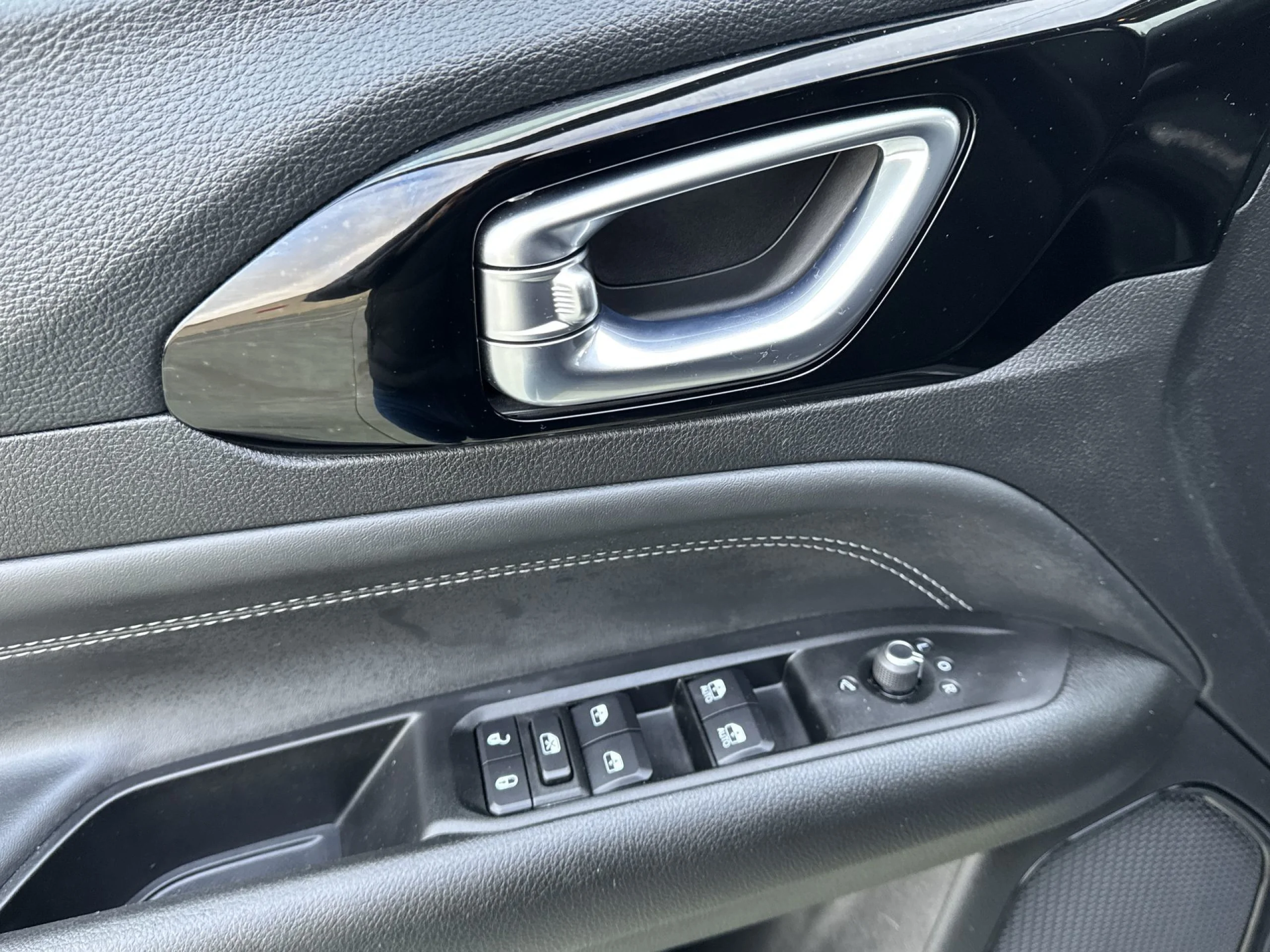 Jeep Compass 1.3 Gse Limited 4x2 DCT 110 kW (150 CV) - Foto 10