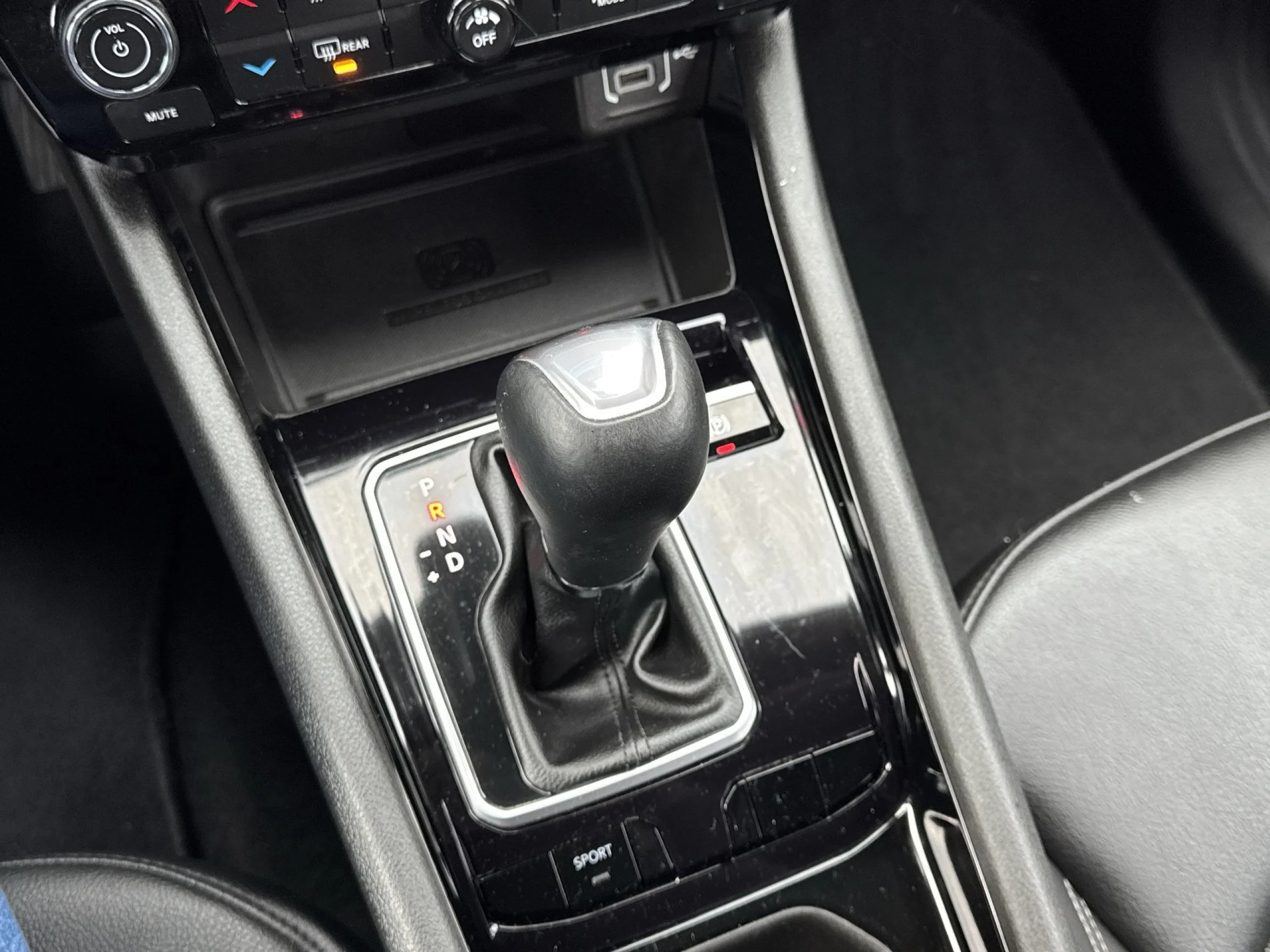 Jeep Compass 1.3 Gse Limited 4x2 DCT 110 kW (150 CV) - Foto 19