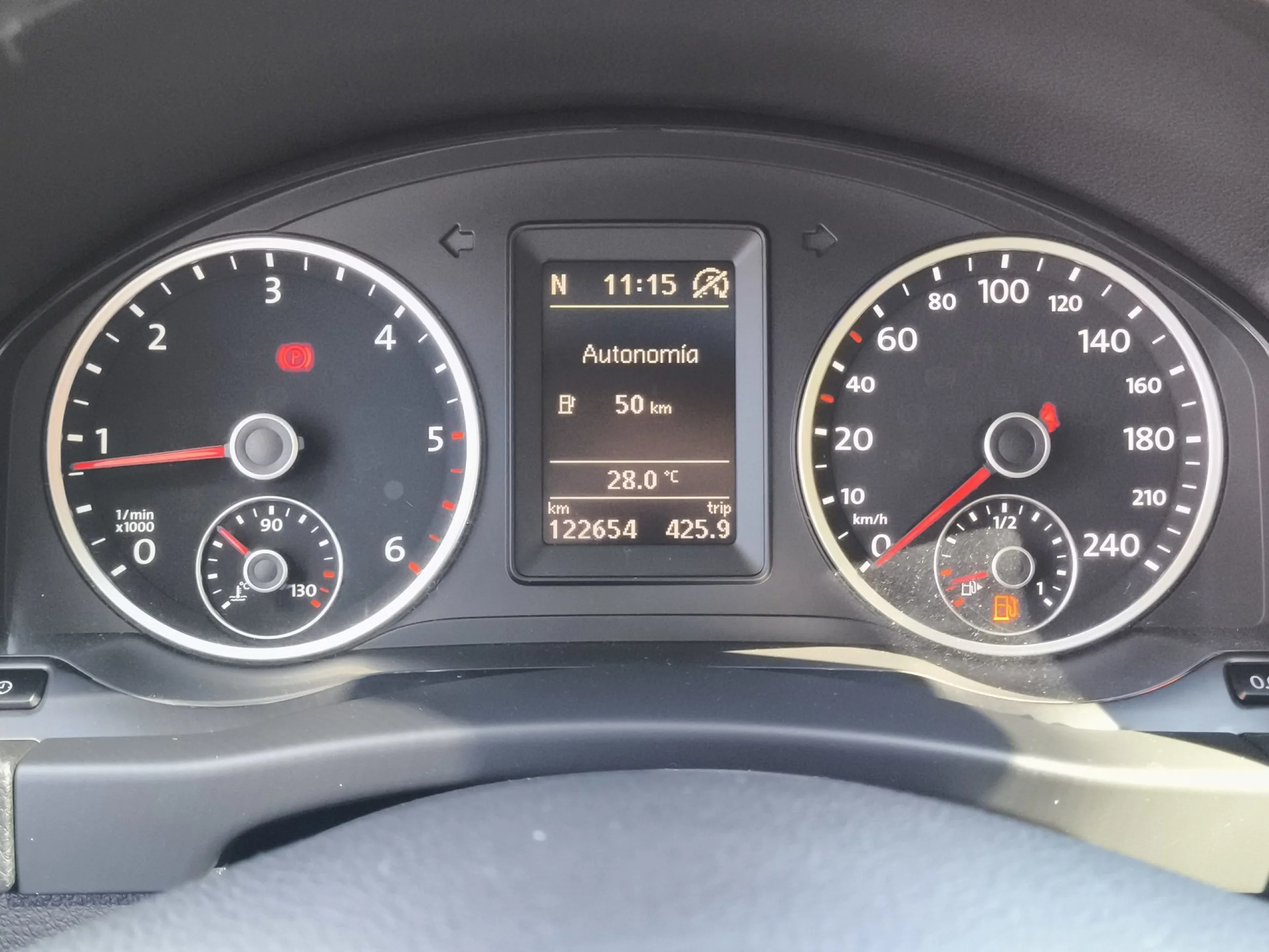 Volkswagen Tiguan T1 2.0 TDI BMT 4x2 81 kW (110 CV) - Foto 12
