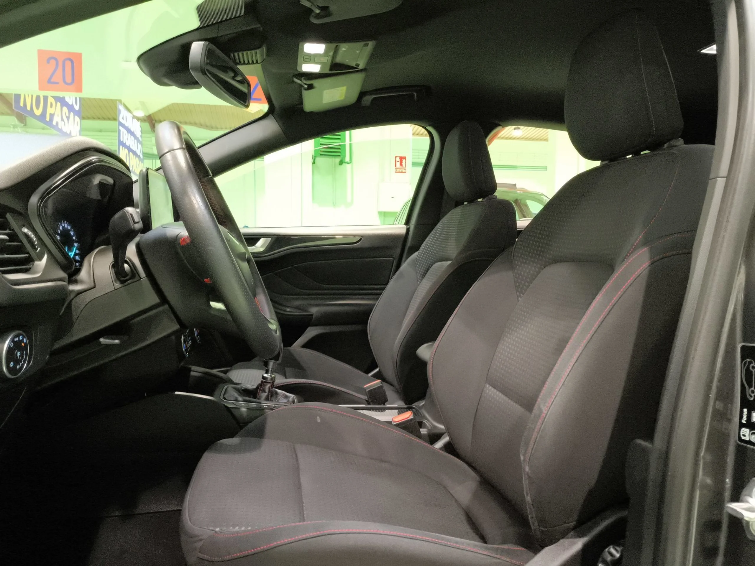 Ford Focus 1.0 Ecoboost ST-Line 92 kW (125 CV) - Foto 8