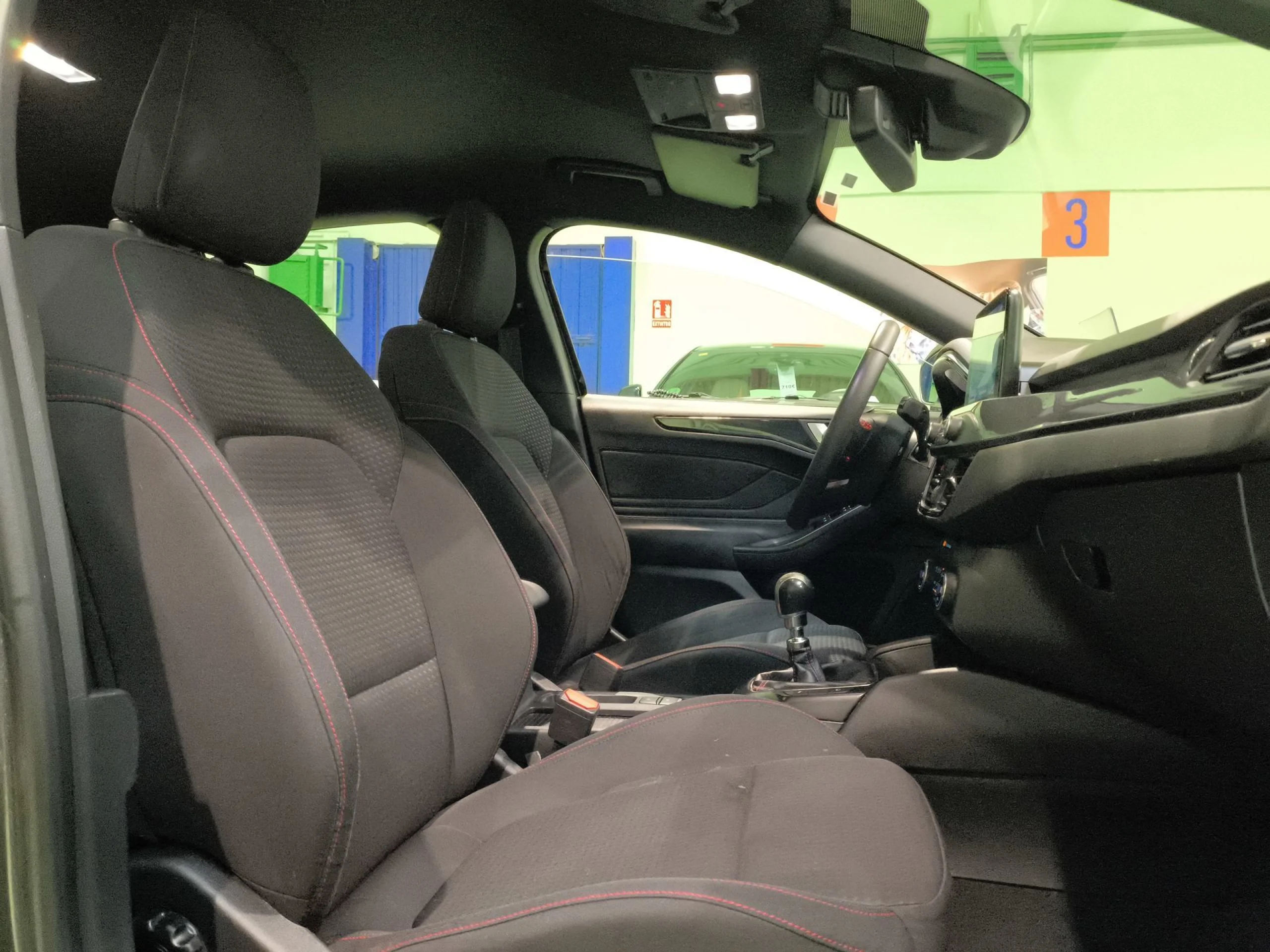 Ford Focus 1.0 Ecoboost ST-Line 92 kW (125 CV) - Foto 20