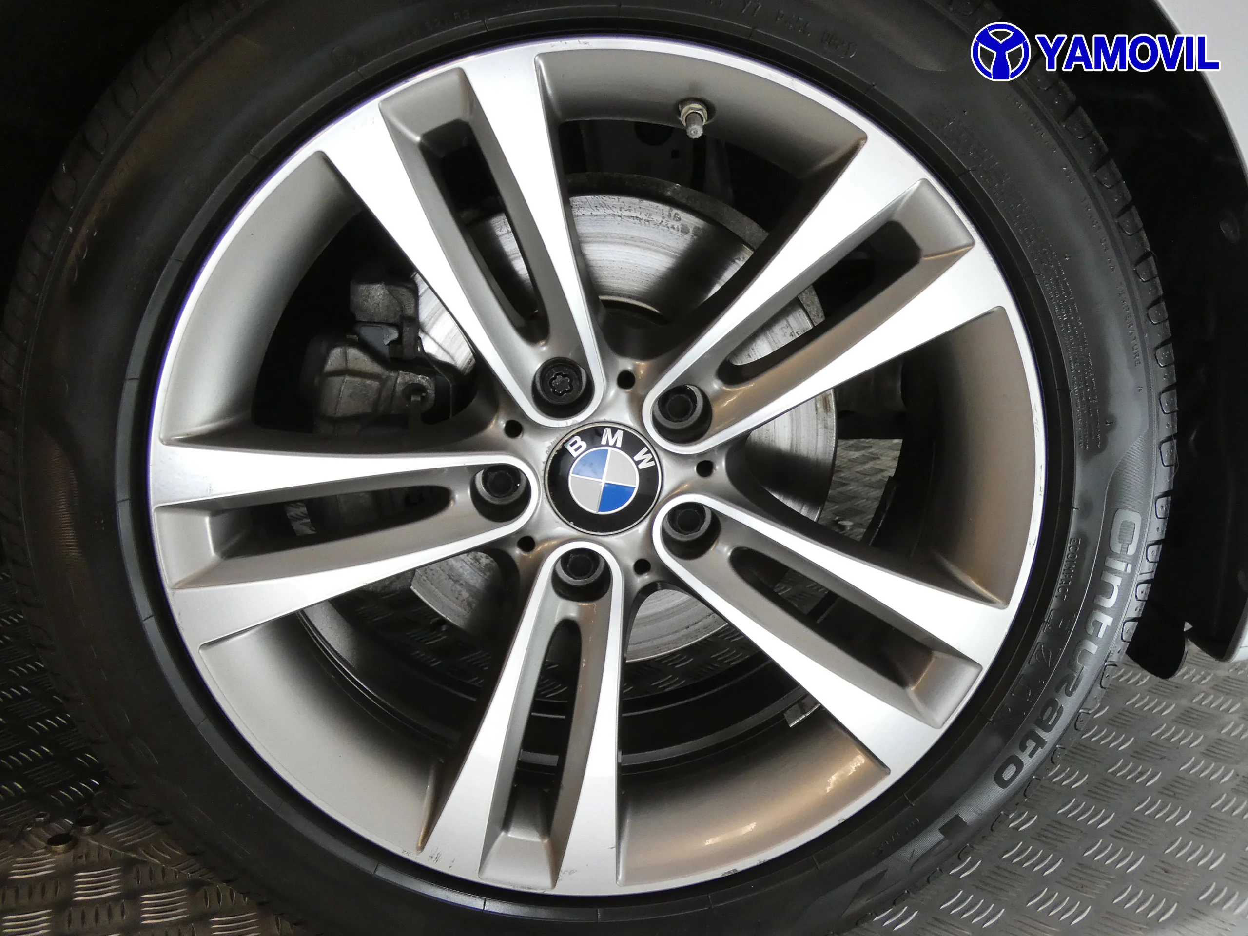 BMW 320 320D GT  - Foto 12