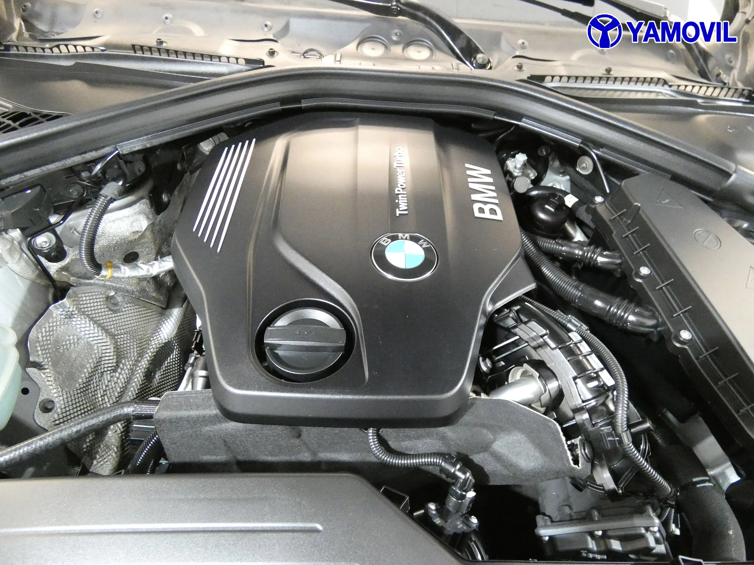 BMW 320 320D GT  - Foto 8