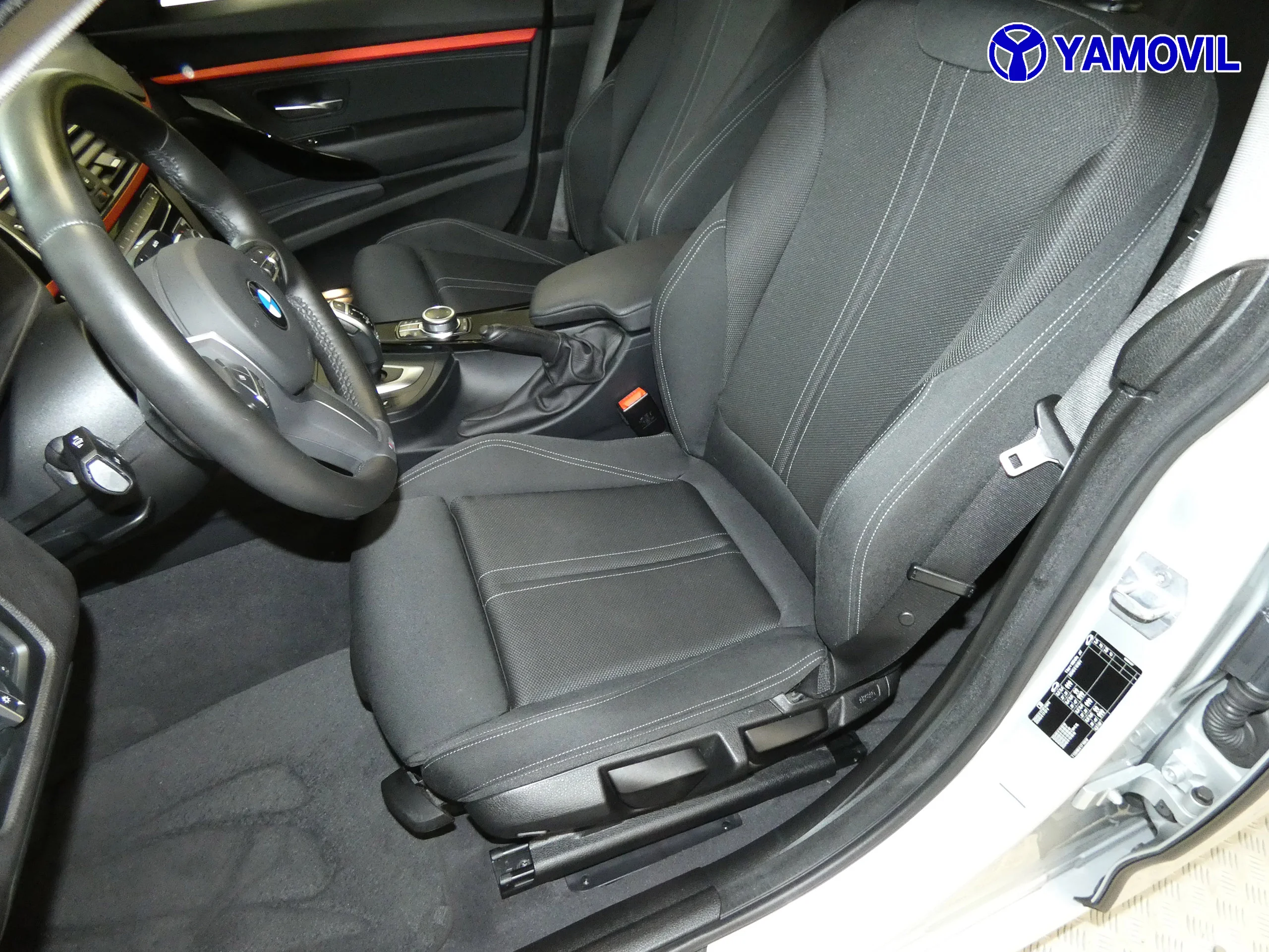 BMW 320 320D GT  - Foto 13