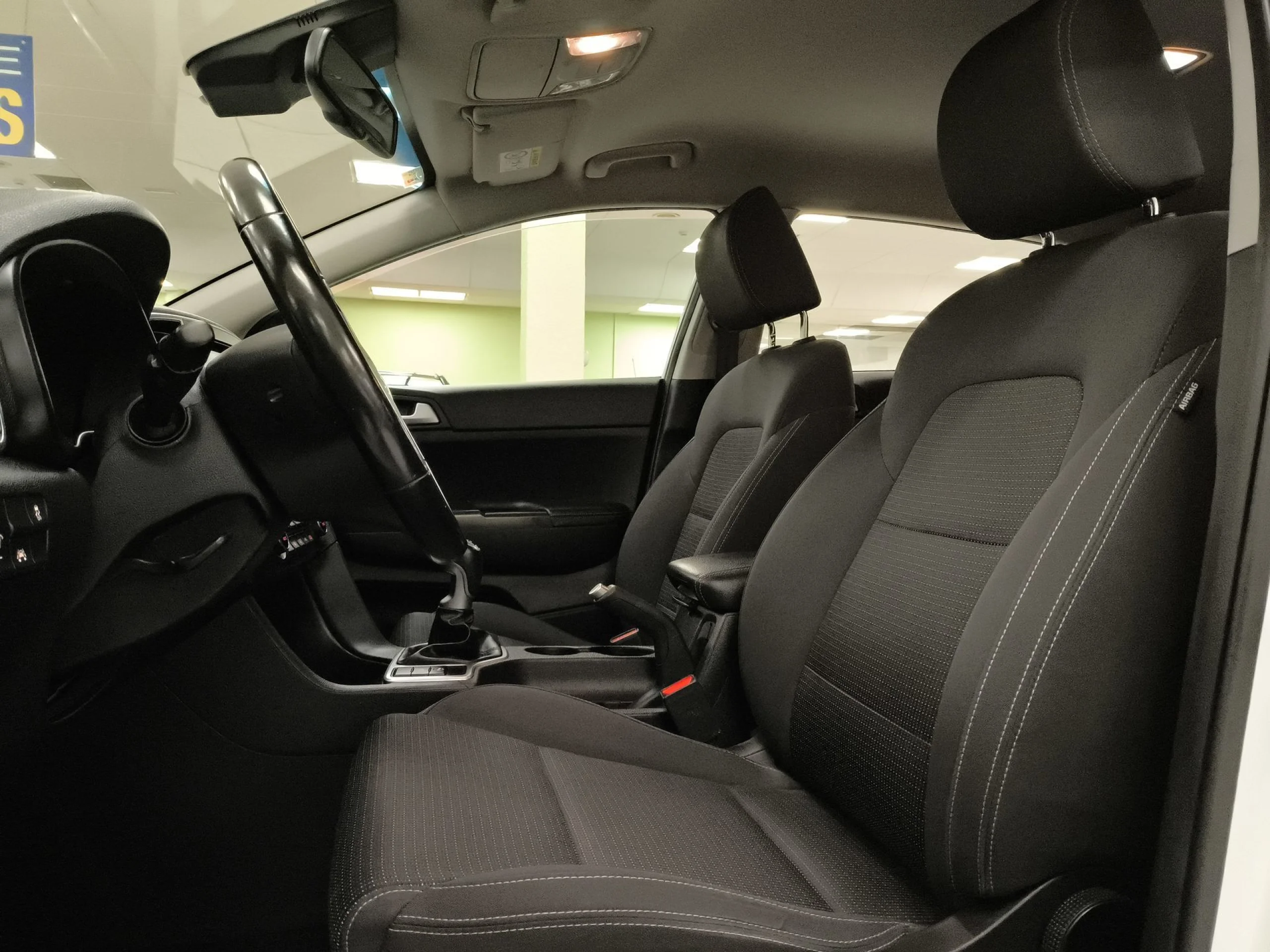 Kia Sportage 1.6 GDi x-Tech17 4x2 97 kW (132 CV) - Foto 8