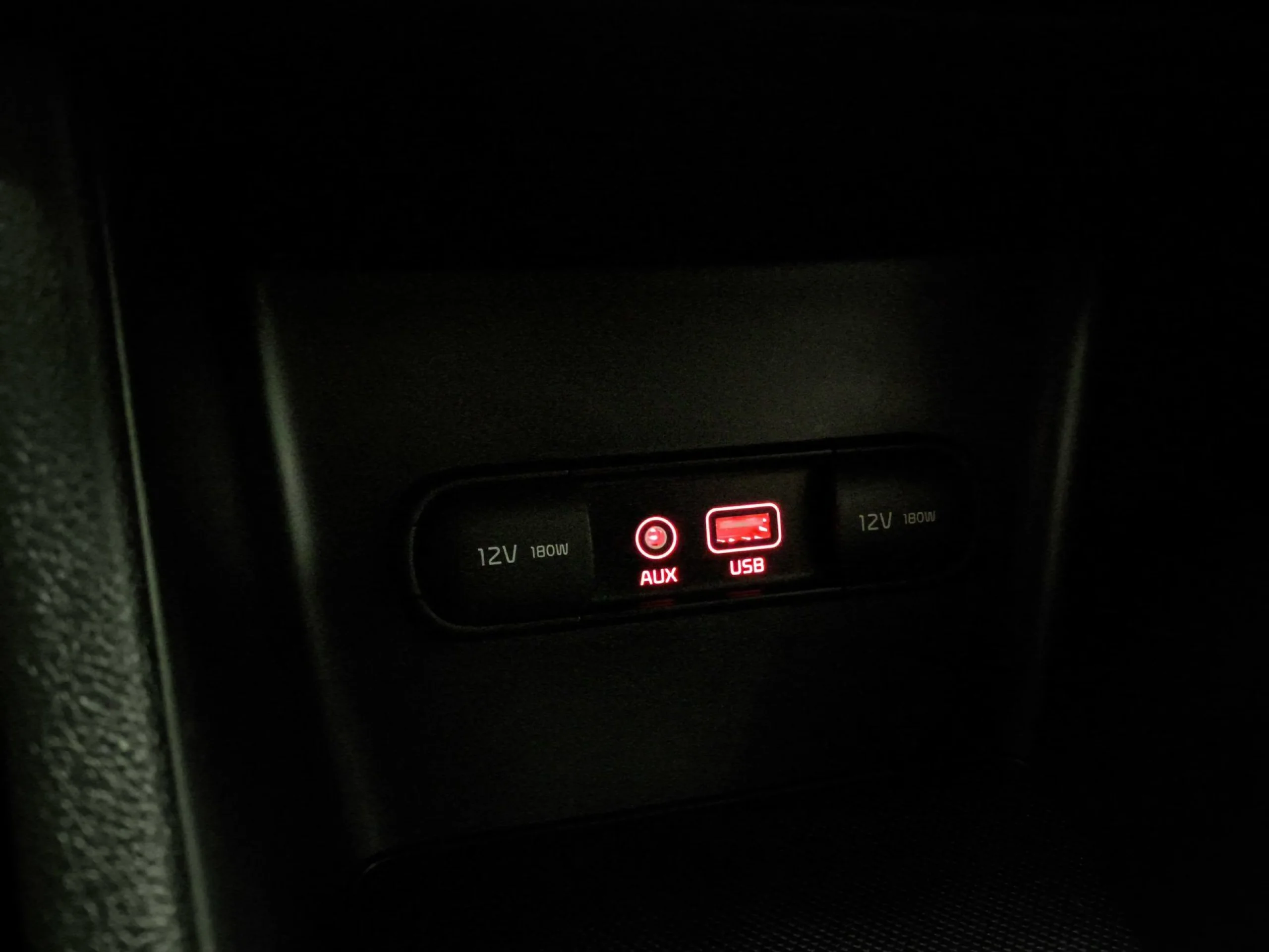 Kia Sportage 1.6 GDi x-Tech17 4x2 97 kW (132 CV) - Foto 21