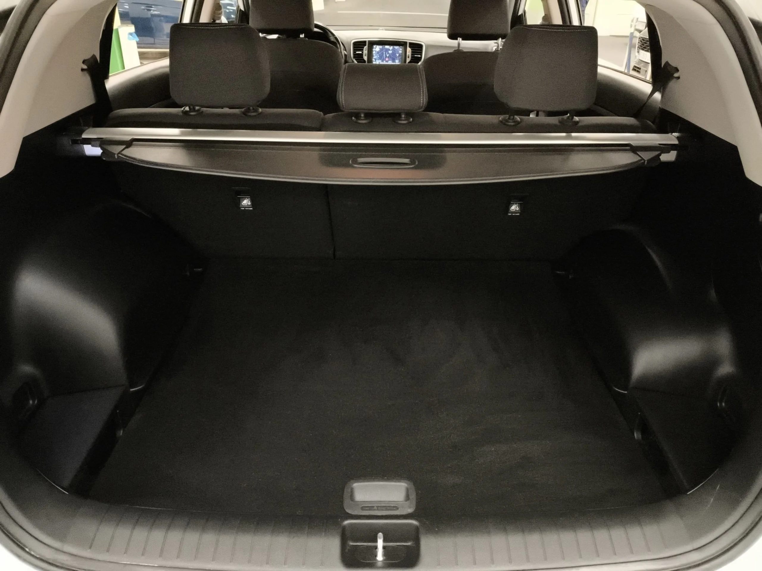 Kia Sportage 1.6 GDi x-Tech17 4x2 97 kW (132 CV) - Foto 24