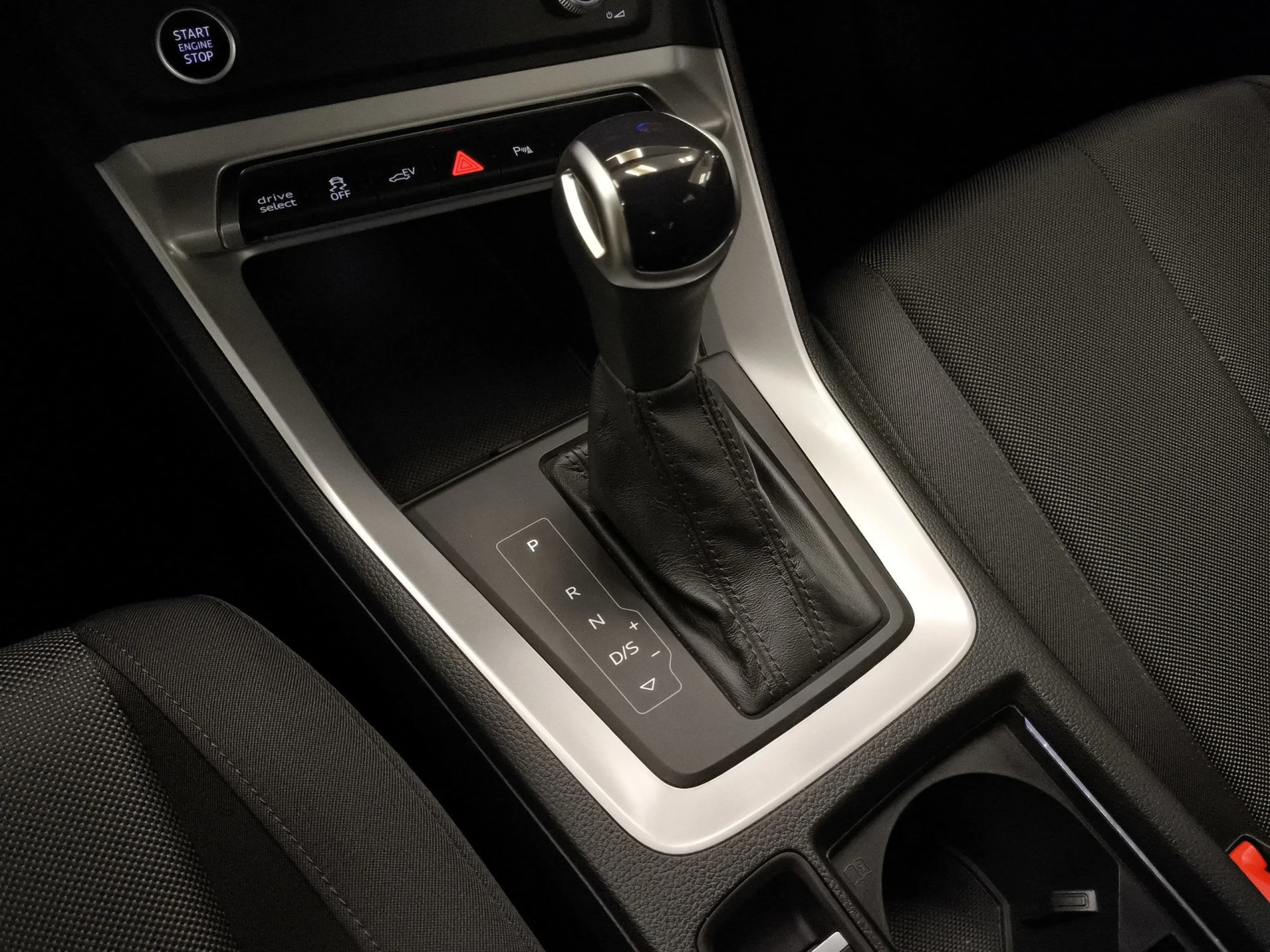 Audi Q3 Sportback TFSIe Advanced 45 TFSI e 180 kW (245 CV) S tronic - Foto 25