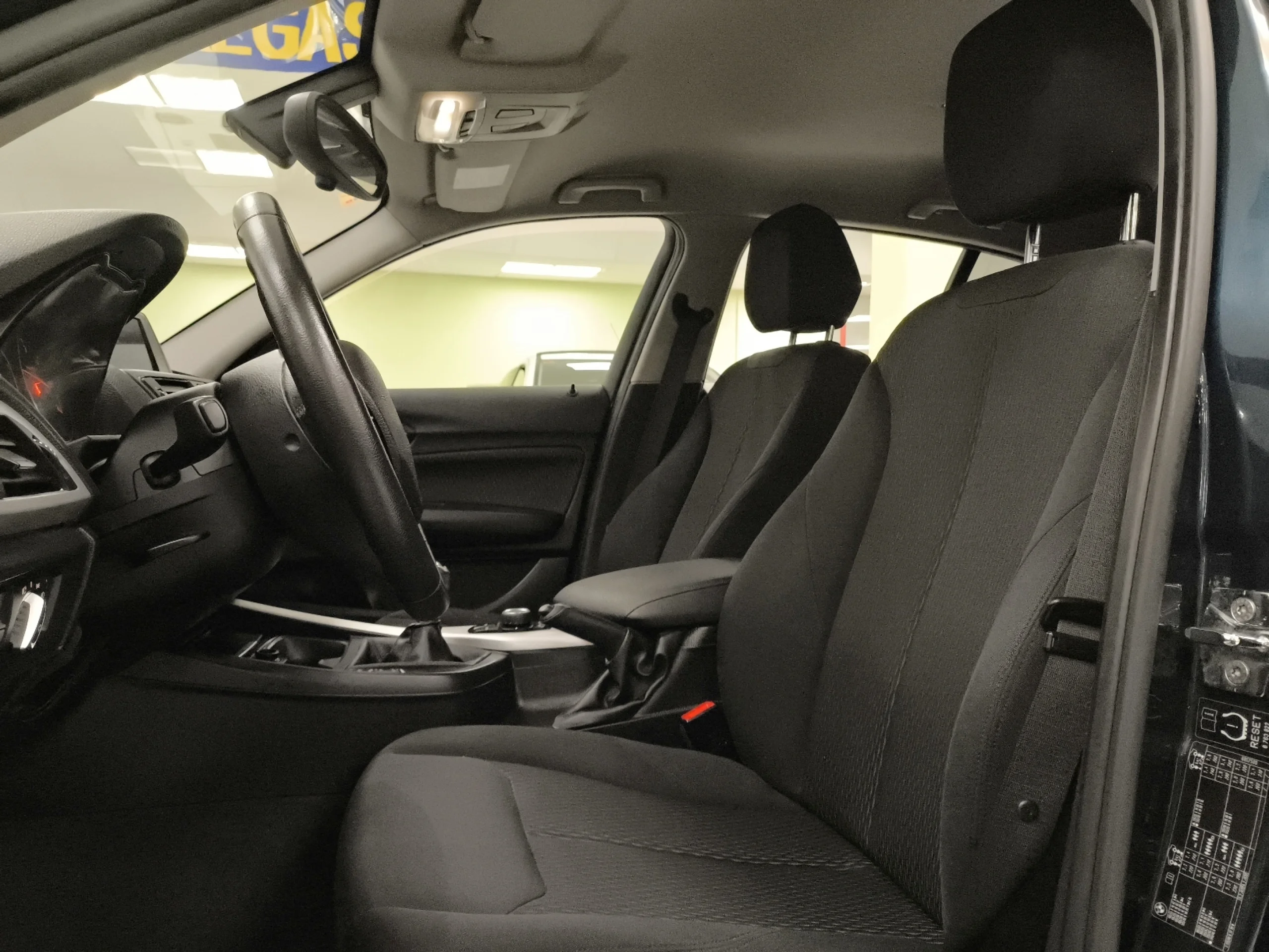 BMW Serie 1 116d 85 kW (116 CV) - Foto 8