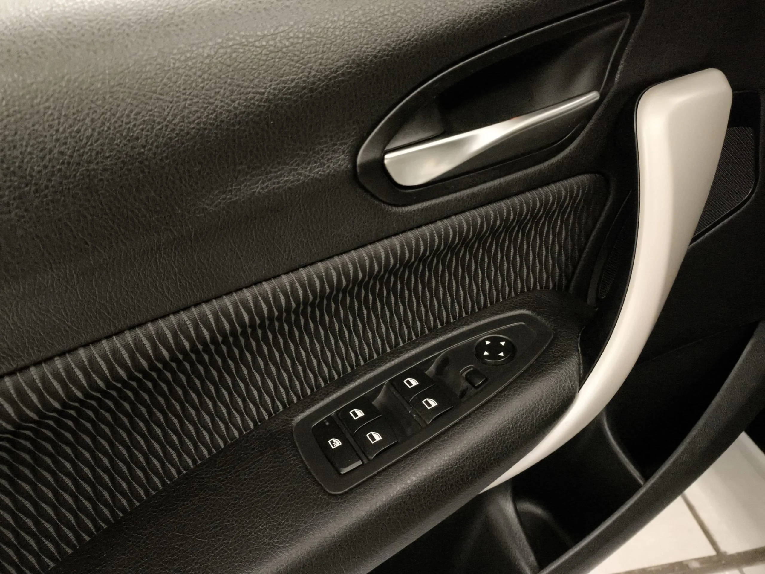 BMW Serie 1 116d 85 kW (116 CV) - Foto 10