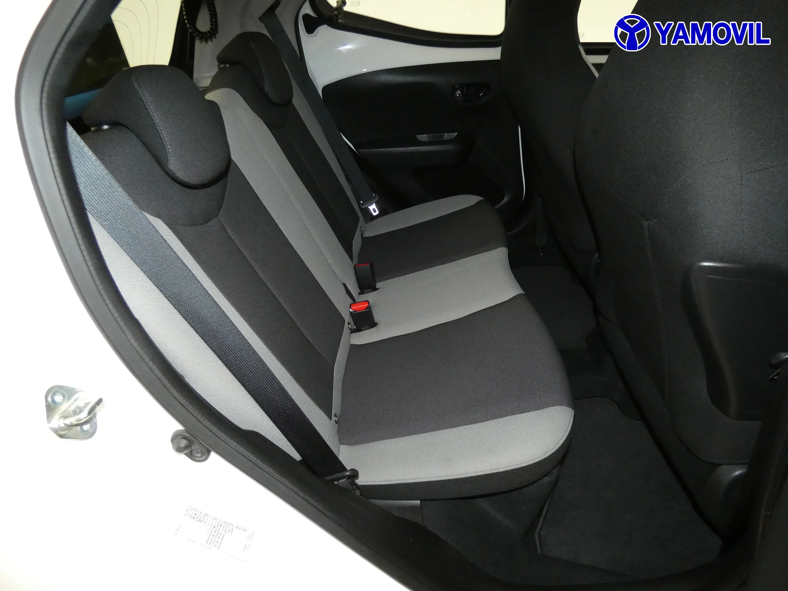 Toyota Aygo 1.0 XPLAY - Foto 15