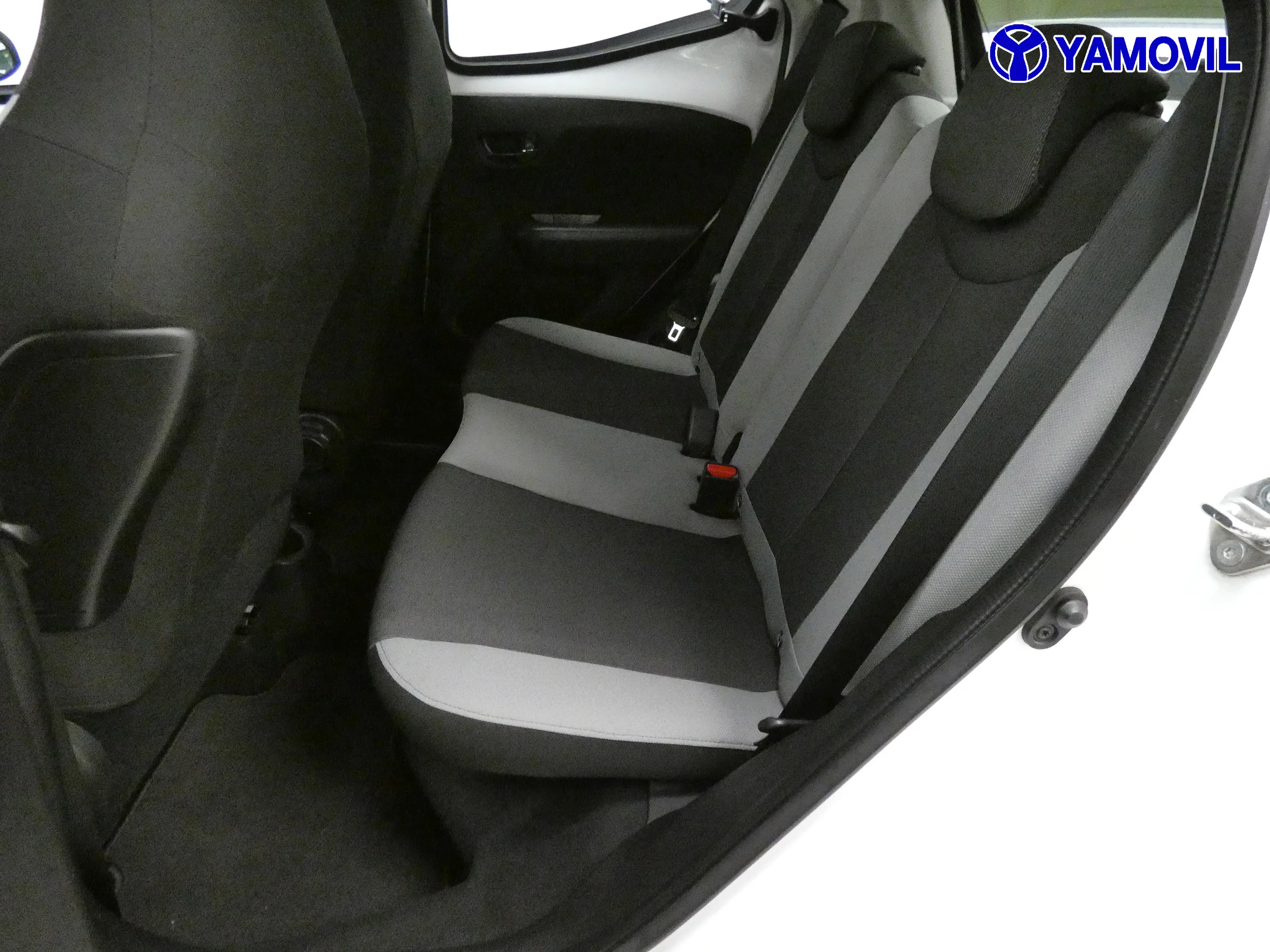 Toyota Aygo 1.0 XPLAY - Foto 20