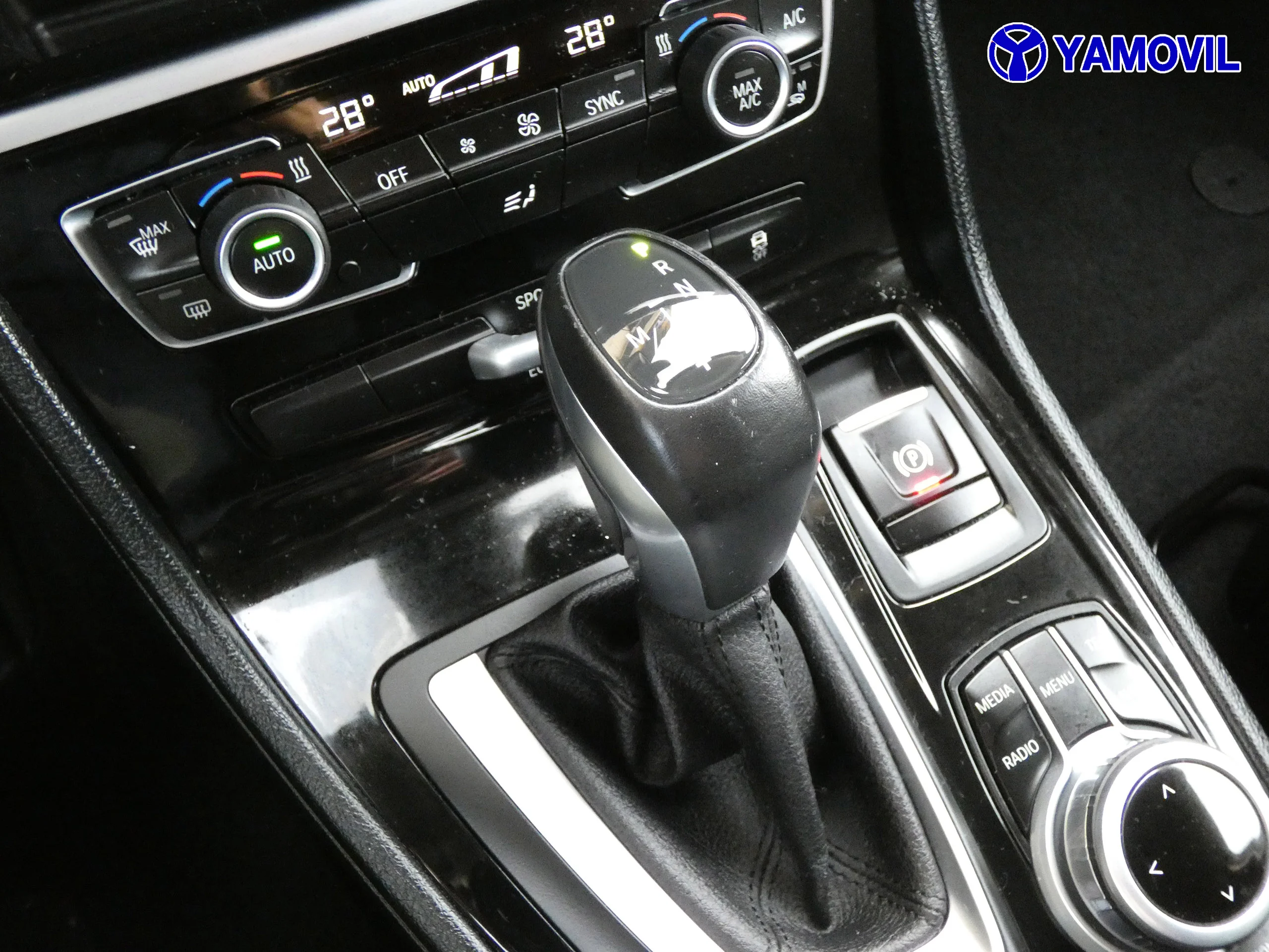 BMW 216 216d ACTIVE TOURER - Foto 42