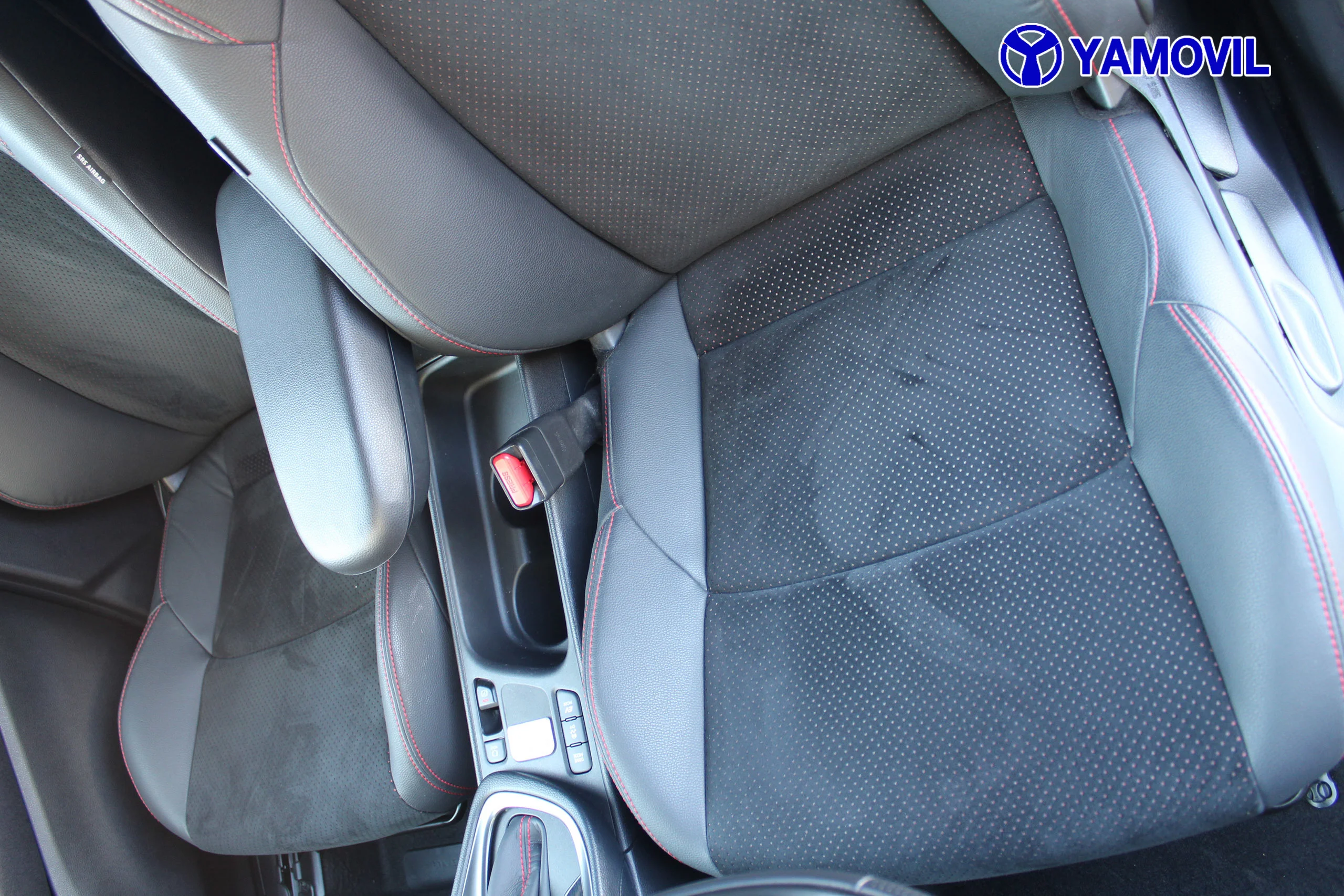 Toyota Yaris 120H GT7 EDITION GR SPORT GT EDITION e-CVT 5P AUT. - Foto 14