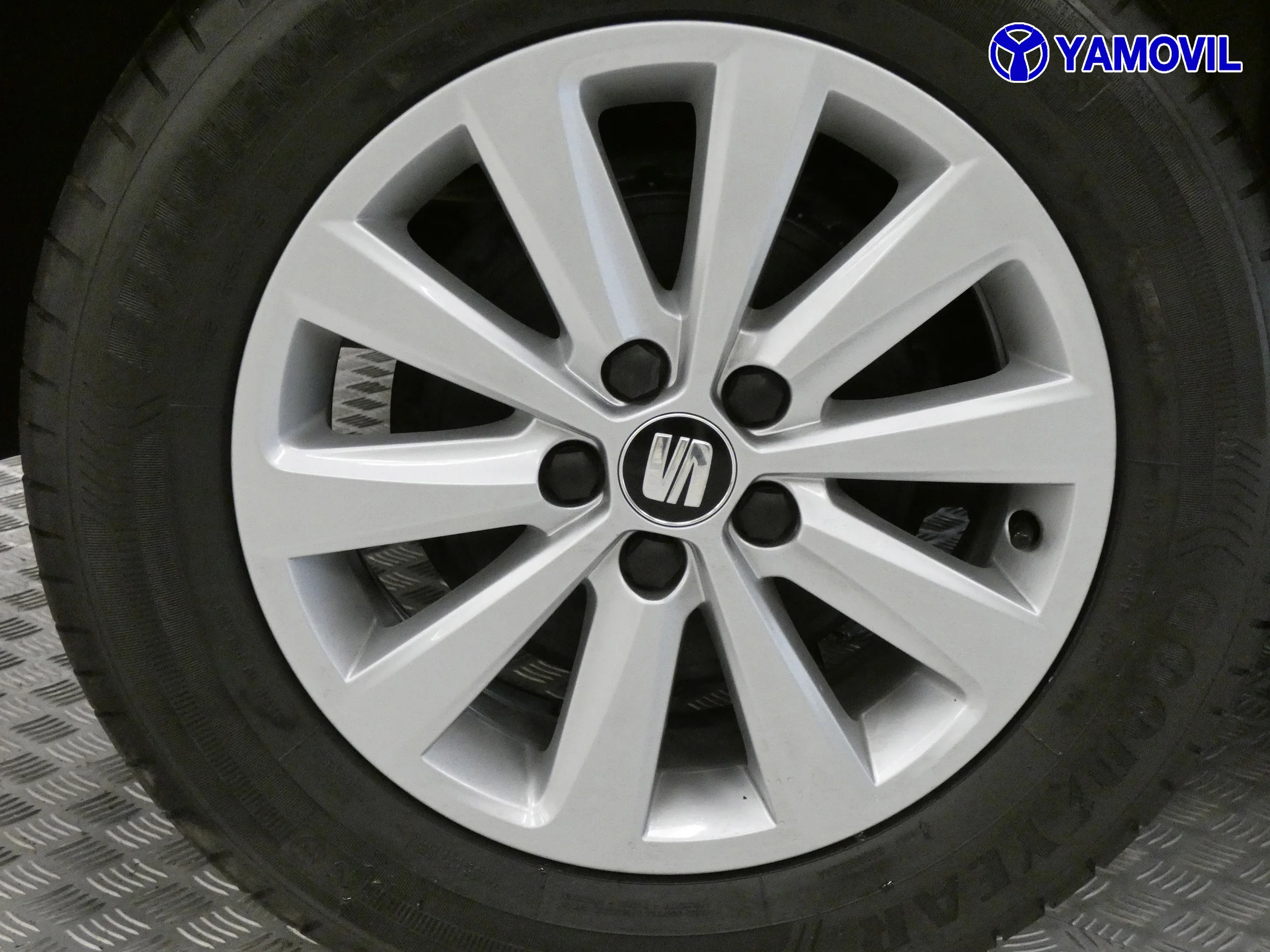 Seat Ibiza 1.0 TGi REFERENCE PLUS 5P - Foto 10