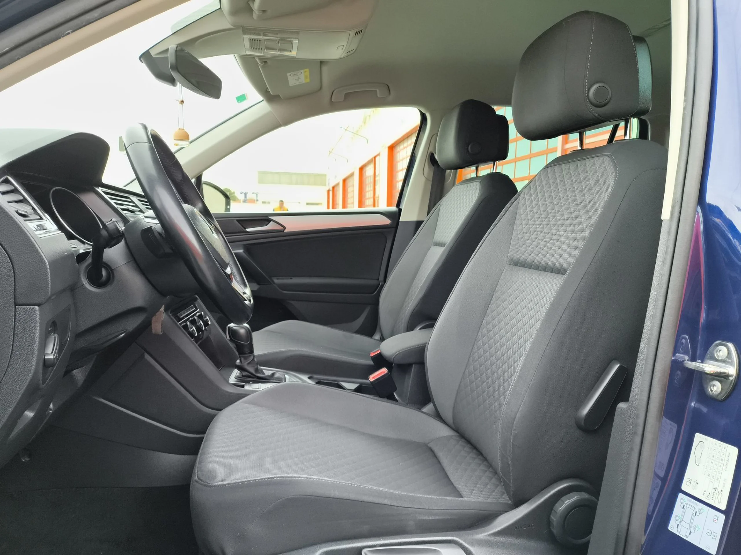 Volkswagen Tiguan Advance 2.0 TDI 110 kW (150 CV) DSG - Foto 8