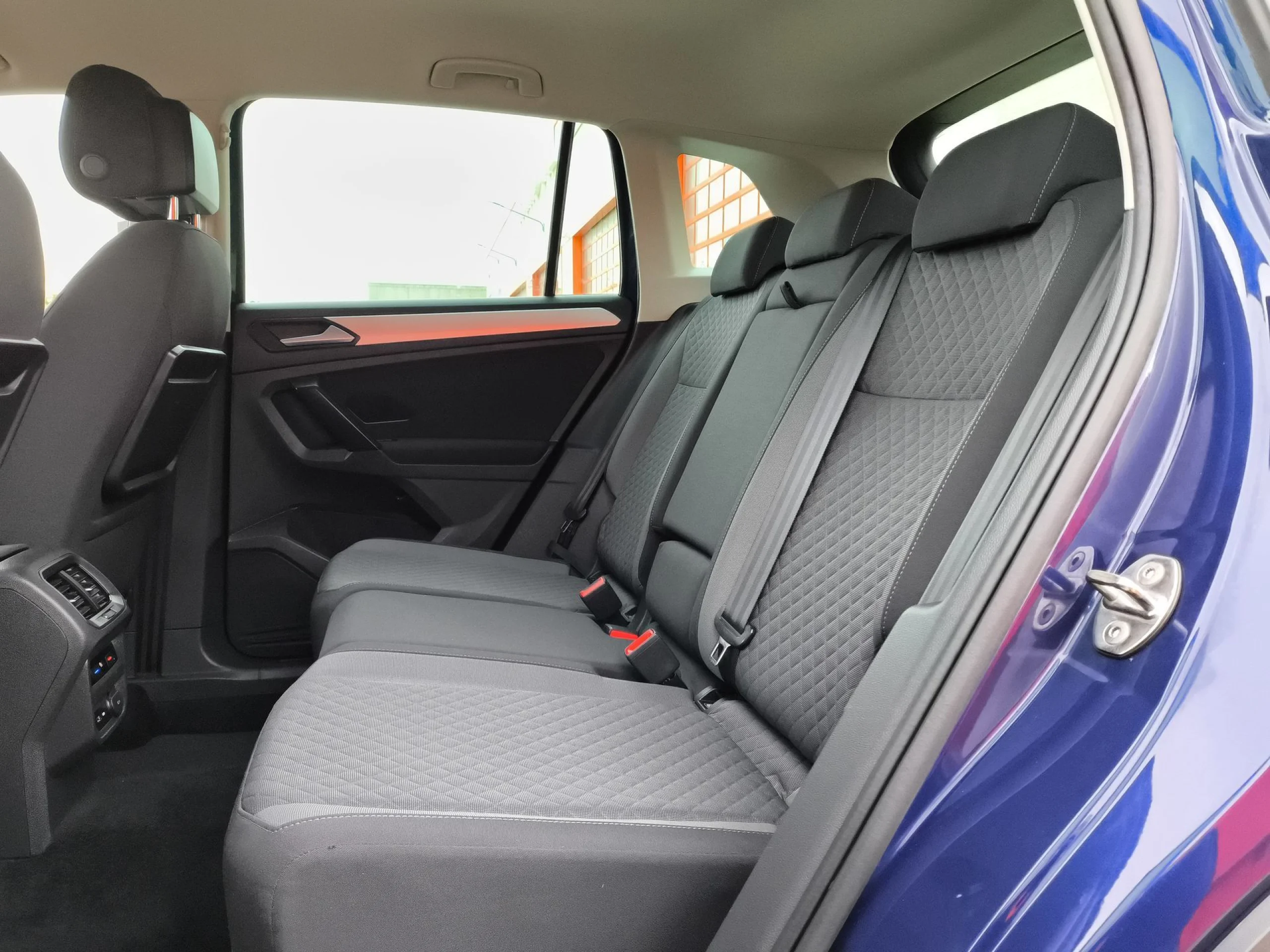 Volkswagen Tiguan Advance 2.0 TDI 110 kW (150 CV) DSG - Foto 19