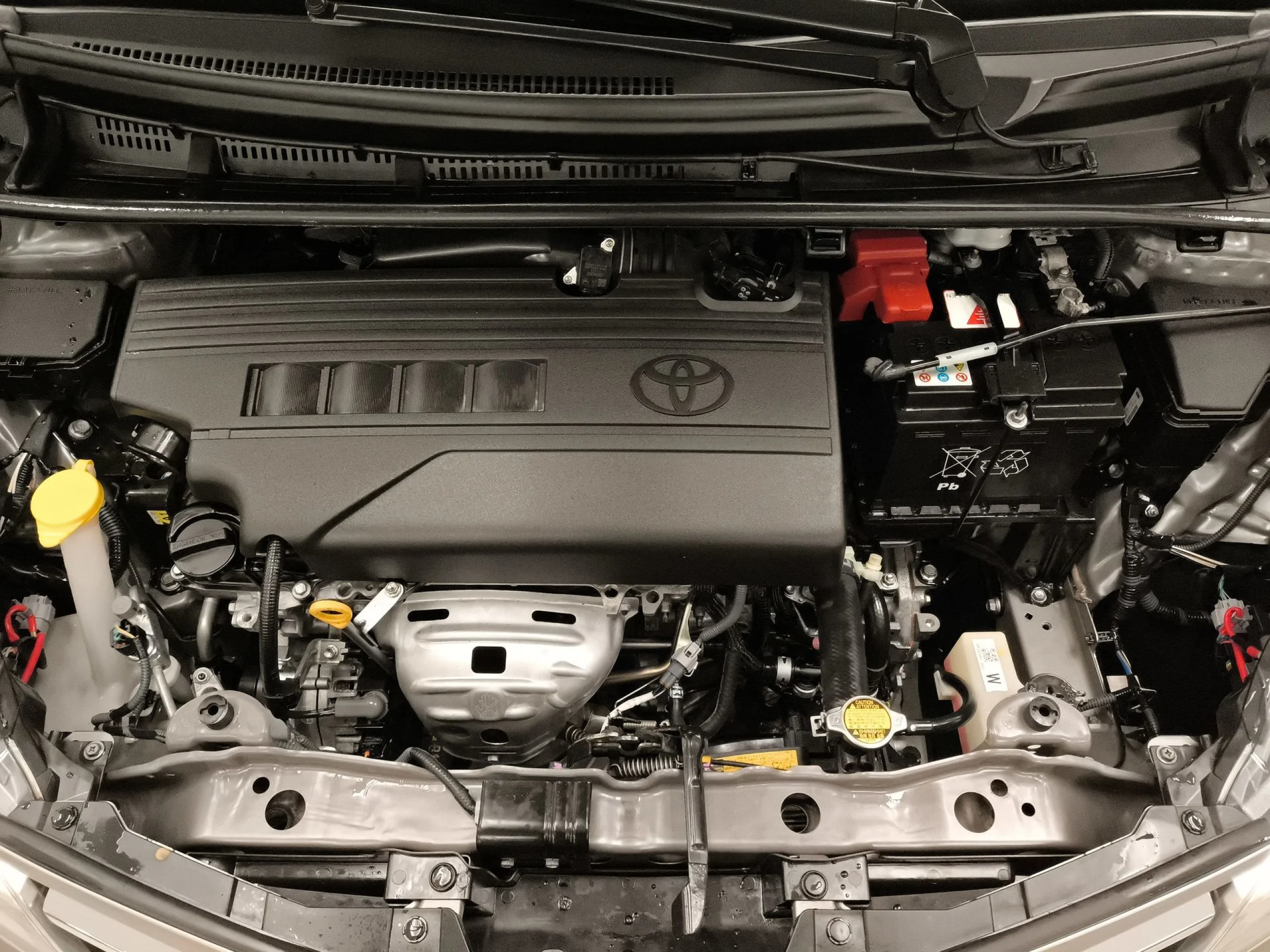 Toyota Yaris 1.3 Active MultiDrive 73 kW (99 CV) - Foto 21