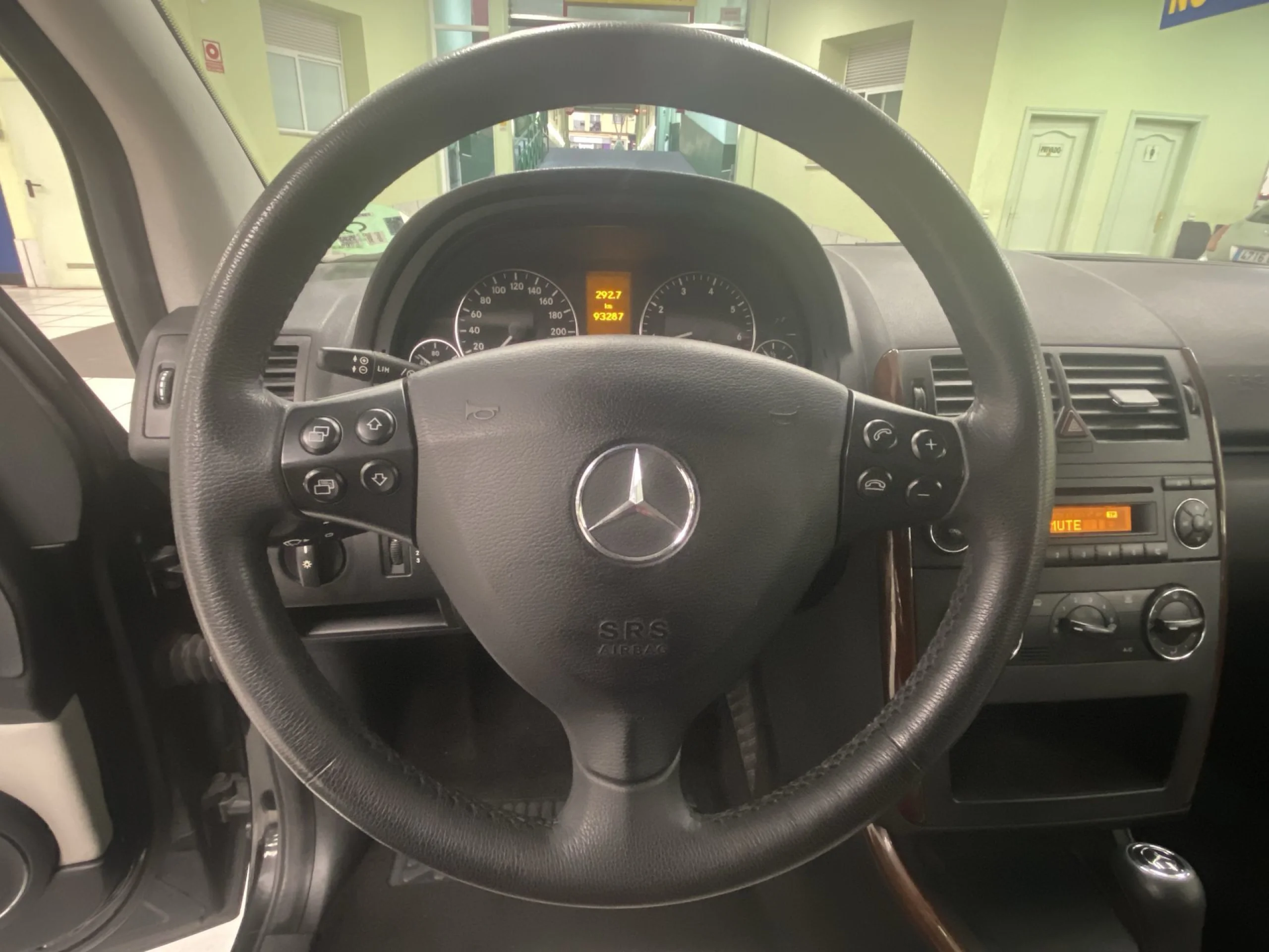 Mercedes-Benz Clase A A 170 Elegance 85 kW (116 CV) - Foto 11