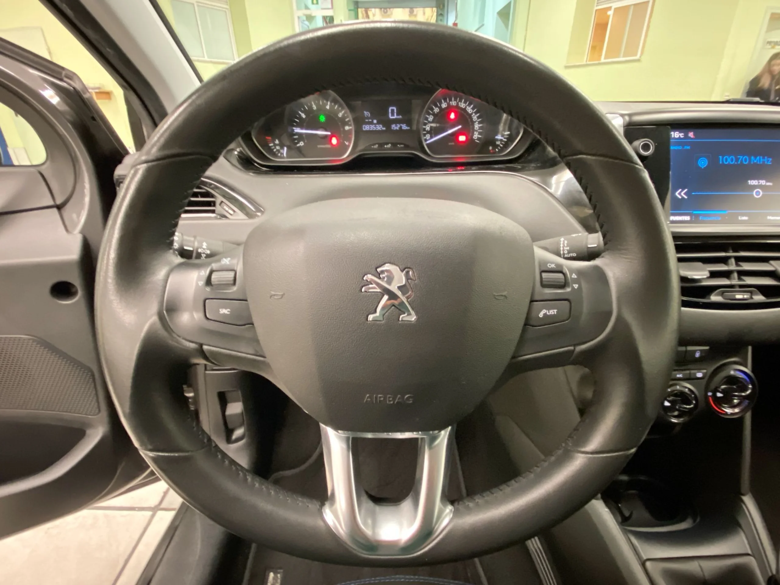 Peugeot 208 PureTech 110 Signature 81 kW (110 CV) - Foto 11