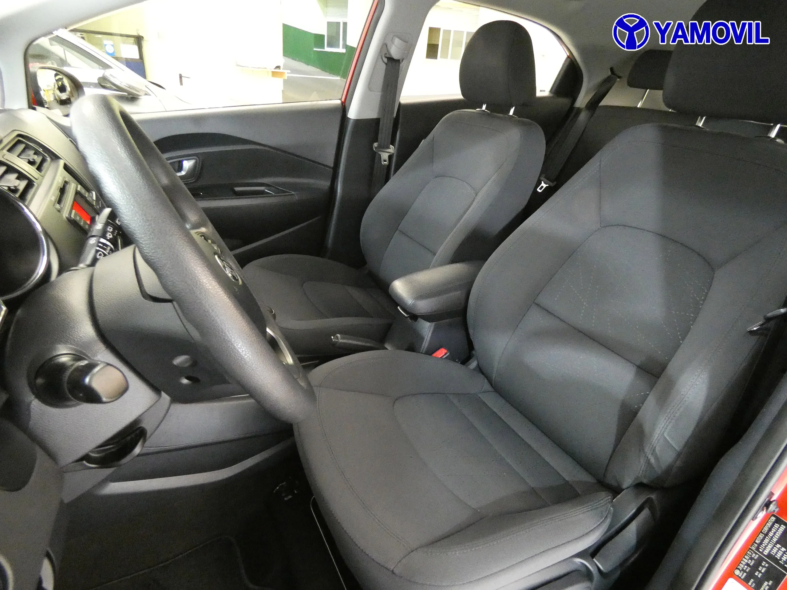 Kia Rio 1.2 CVVT CONCEPT 5P - Foto 13