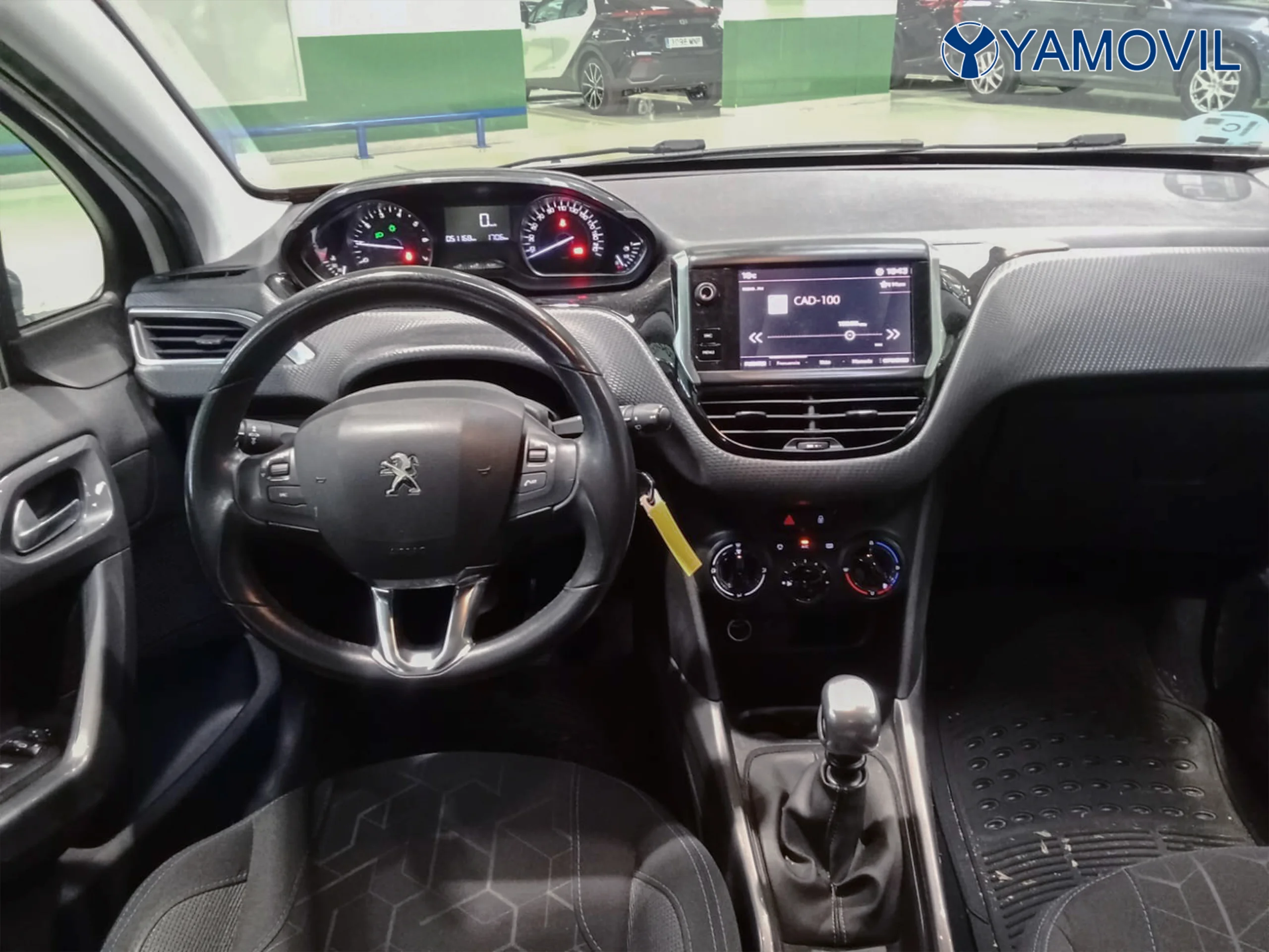 Peugeot 2008 PureTech 130 SANDS Style 96 kW (130 CV) - Foto 5