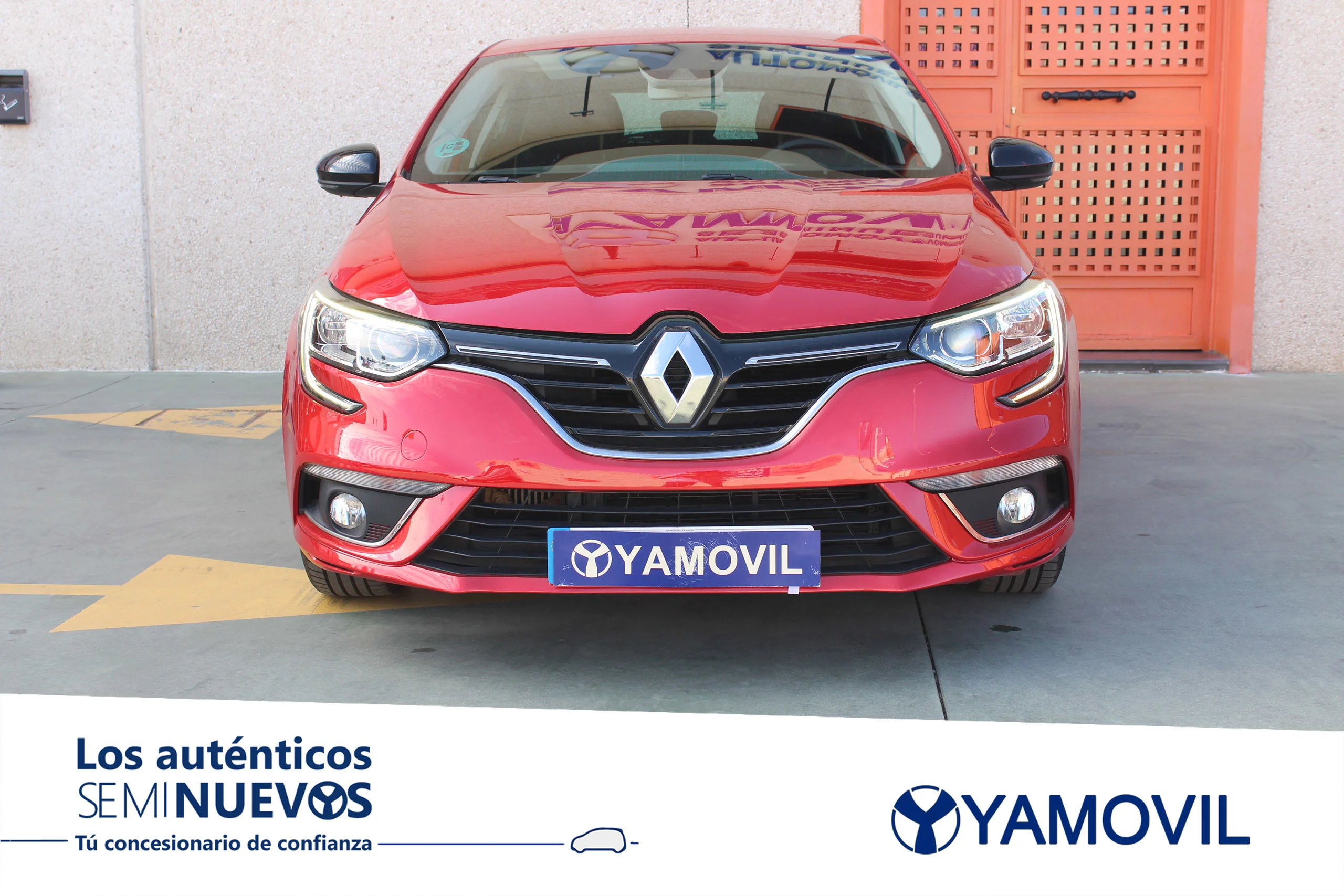 Renault Megane TCE 130CV LIMITED 5P - Foto 2