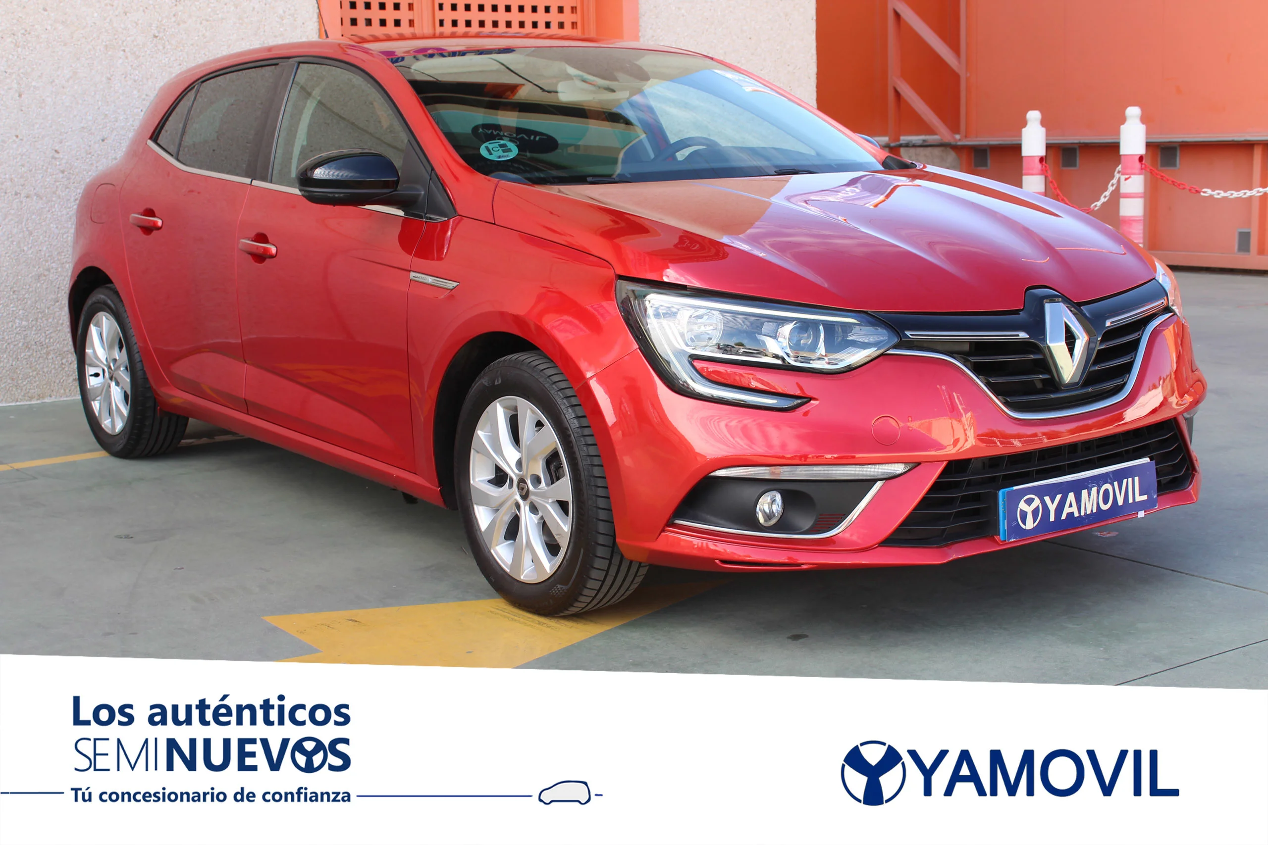 Renault Megane TCE 130CV LIMITED 5P - Foto 3