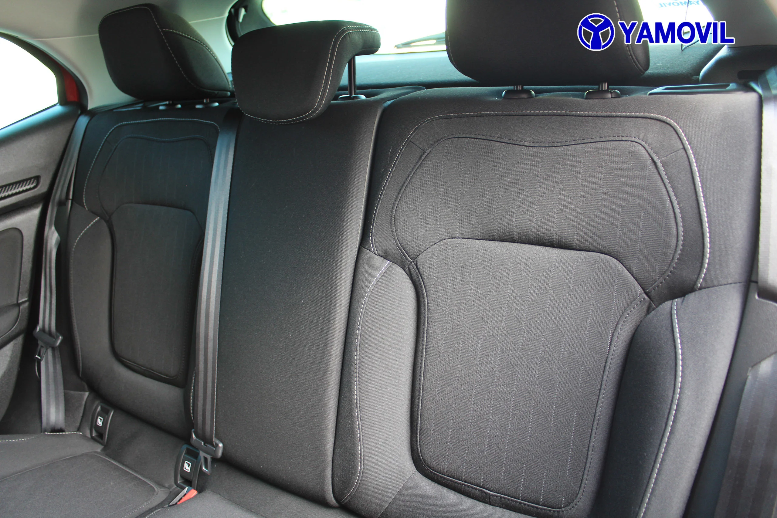 Renault Megane TCE 130CV LIMITED 5P - Foto 15