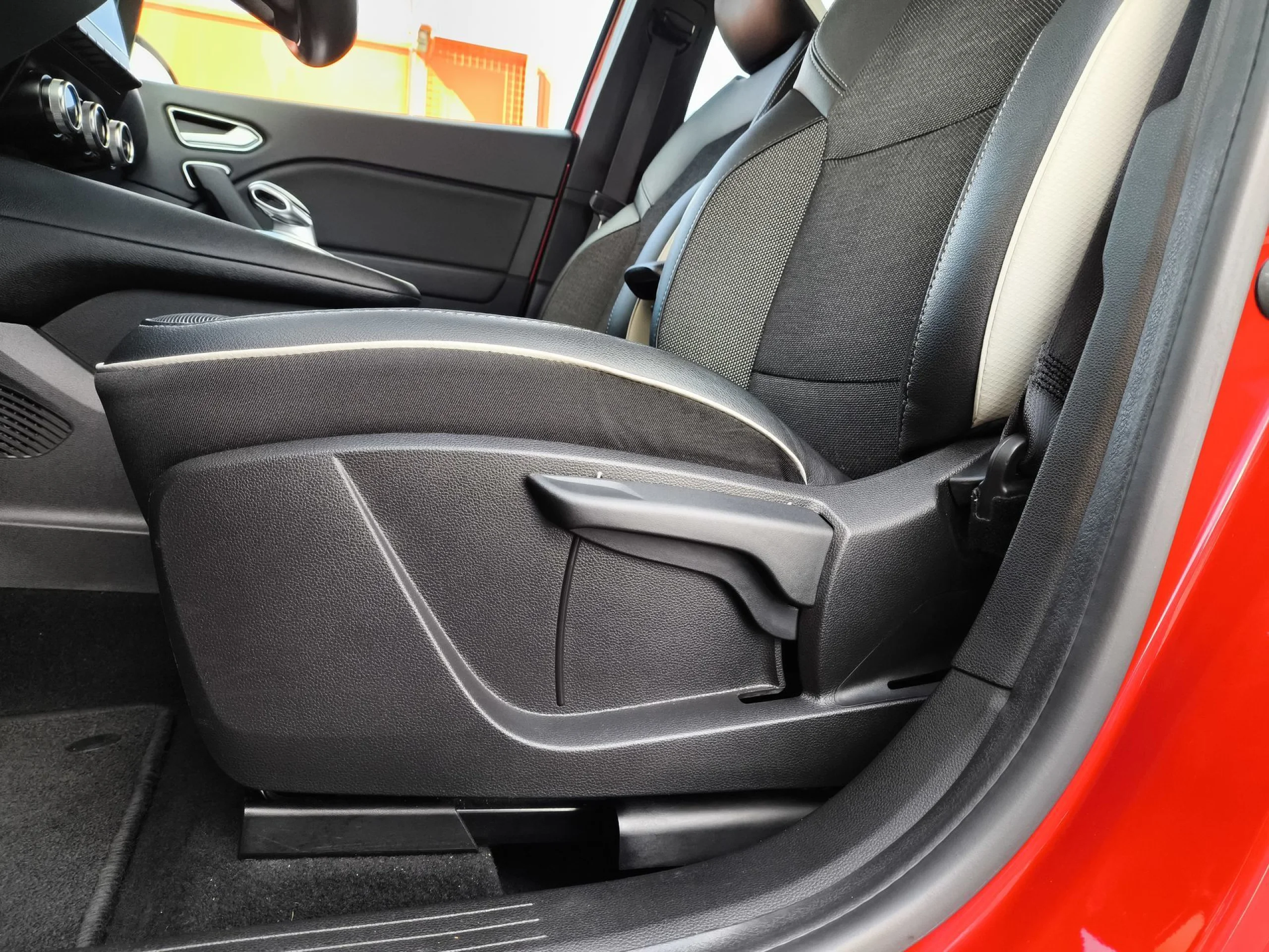 Renault Captur Zen E-TECH Híbrido enchufable 118 kW (160 CV) - Foto 9