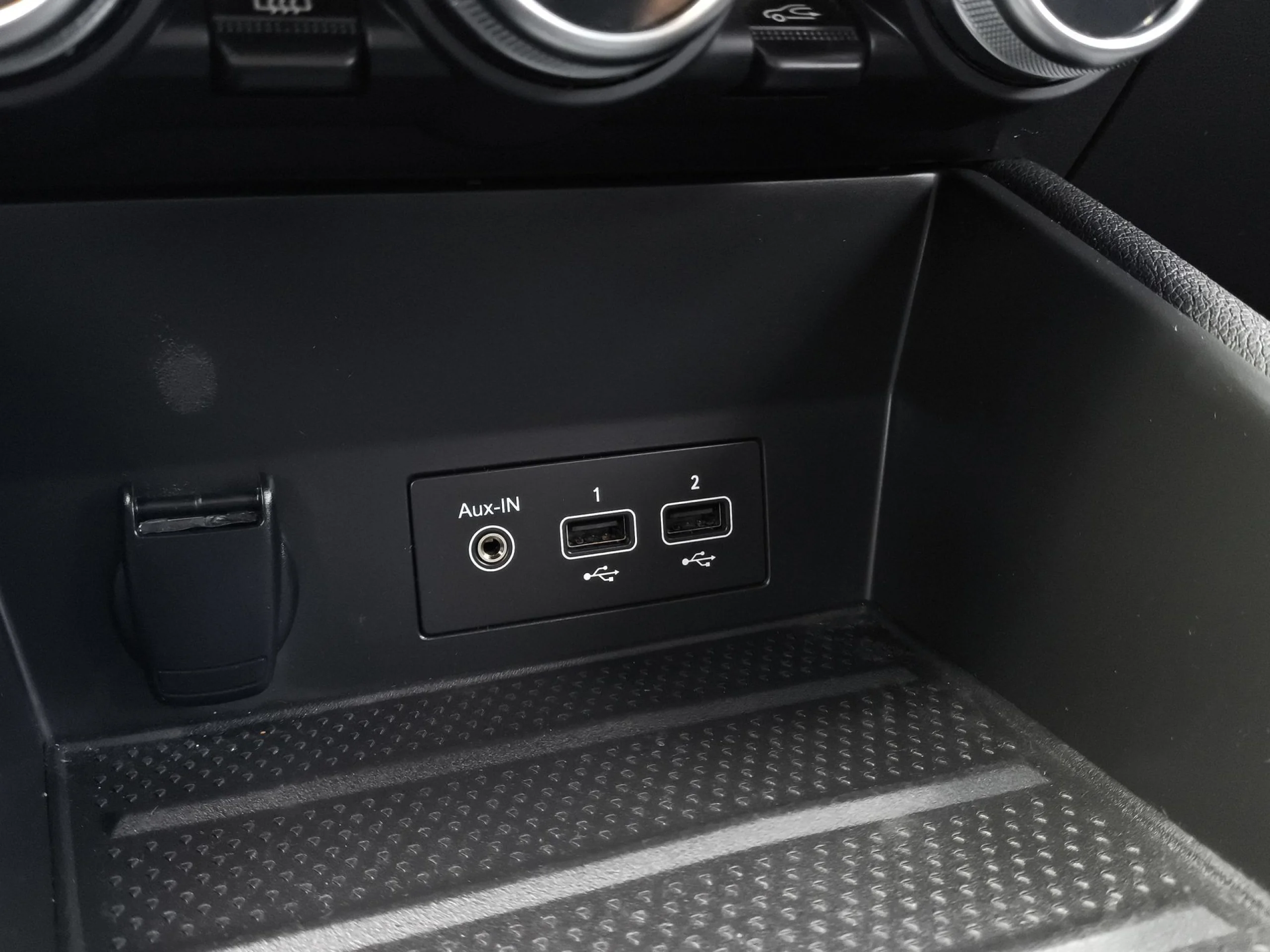 Renault Captur Zen E-TECH Híbrido enchufable 118 kW (160 CV) - Foto 21