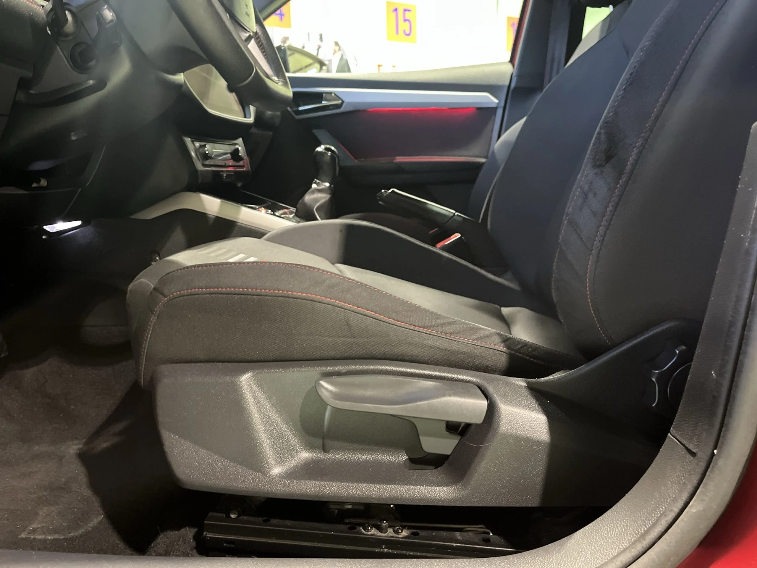 Seat Arona 1.5 TSI FR Edition 110 kW (150 CV) - Foto 9