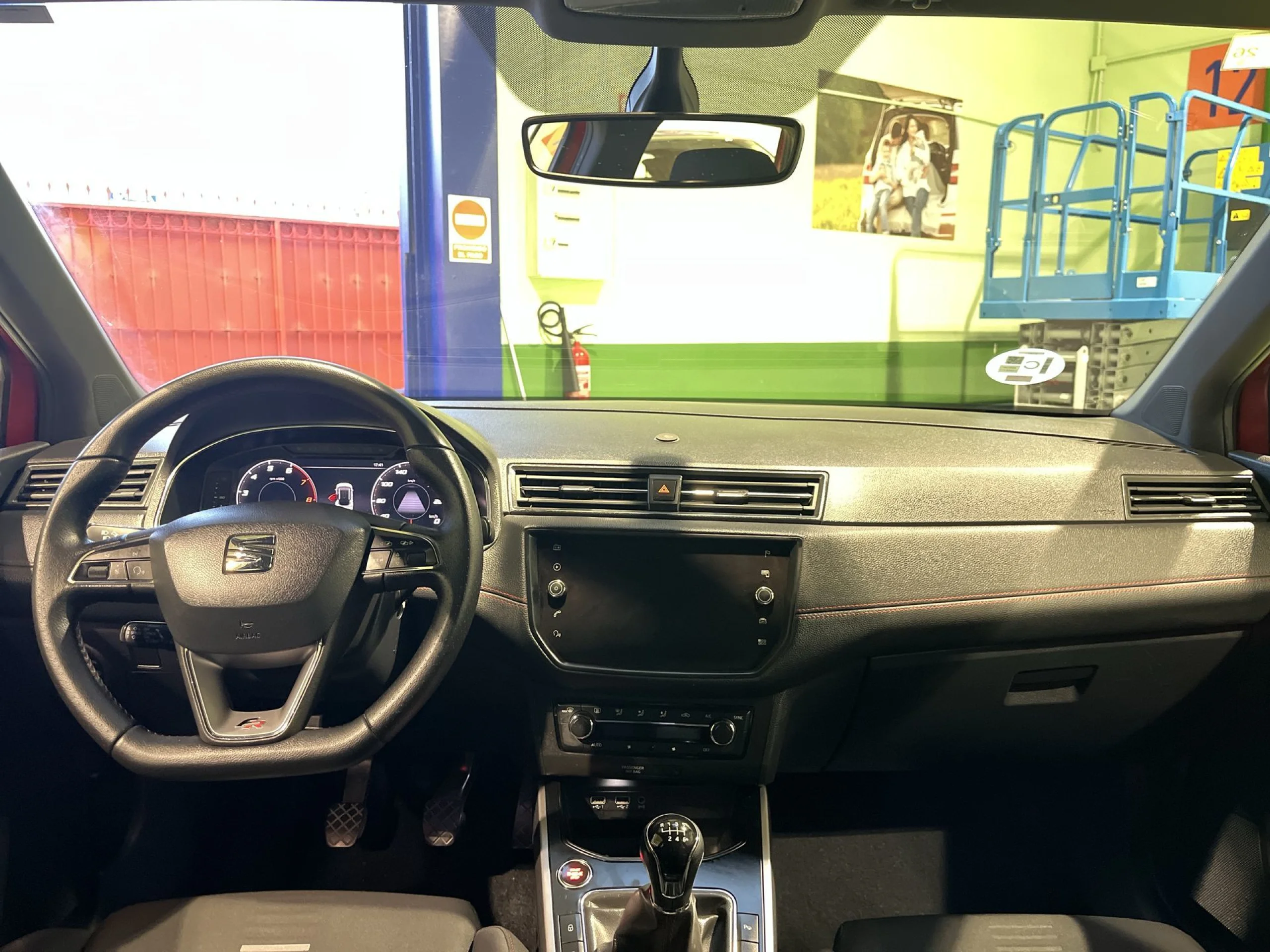 Seat Arona 1.5 TSI FR Edition 110 kW (150 CV) - Foto 11