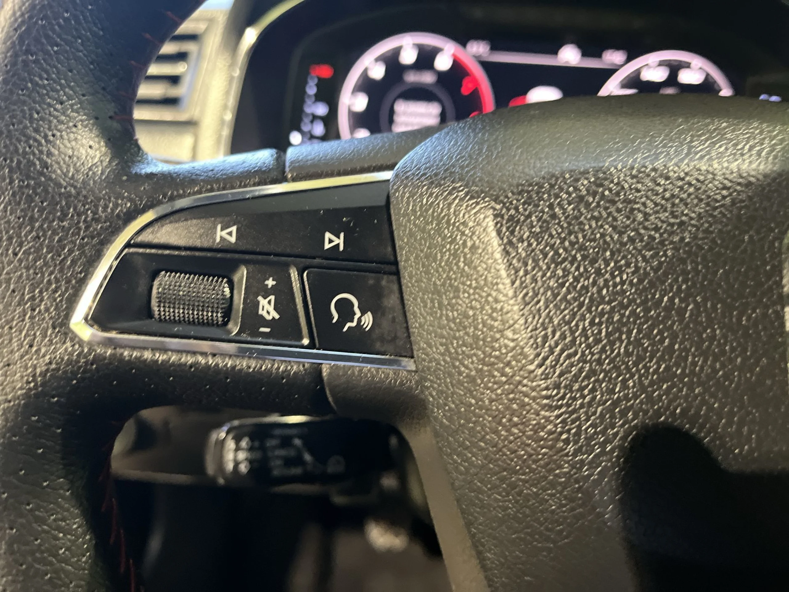 Seat Arona 1.5 TSI FR Edition 110 kW (150 CV) - Foto 15