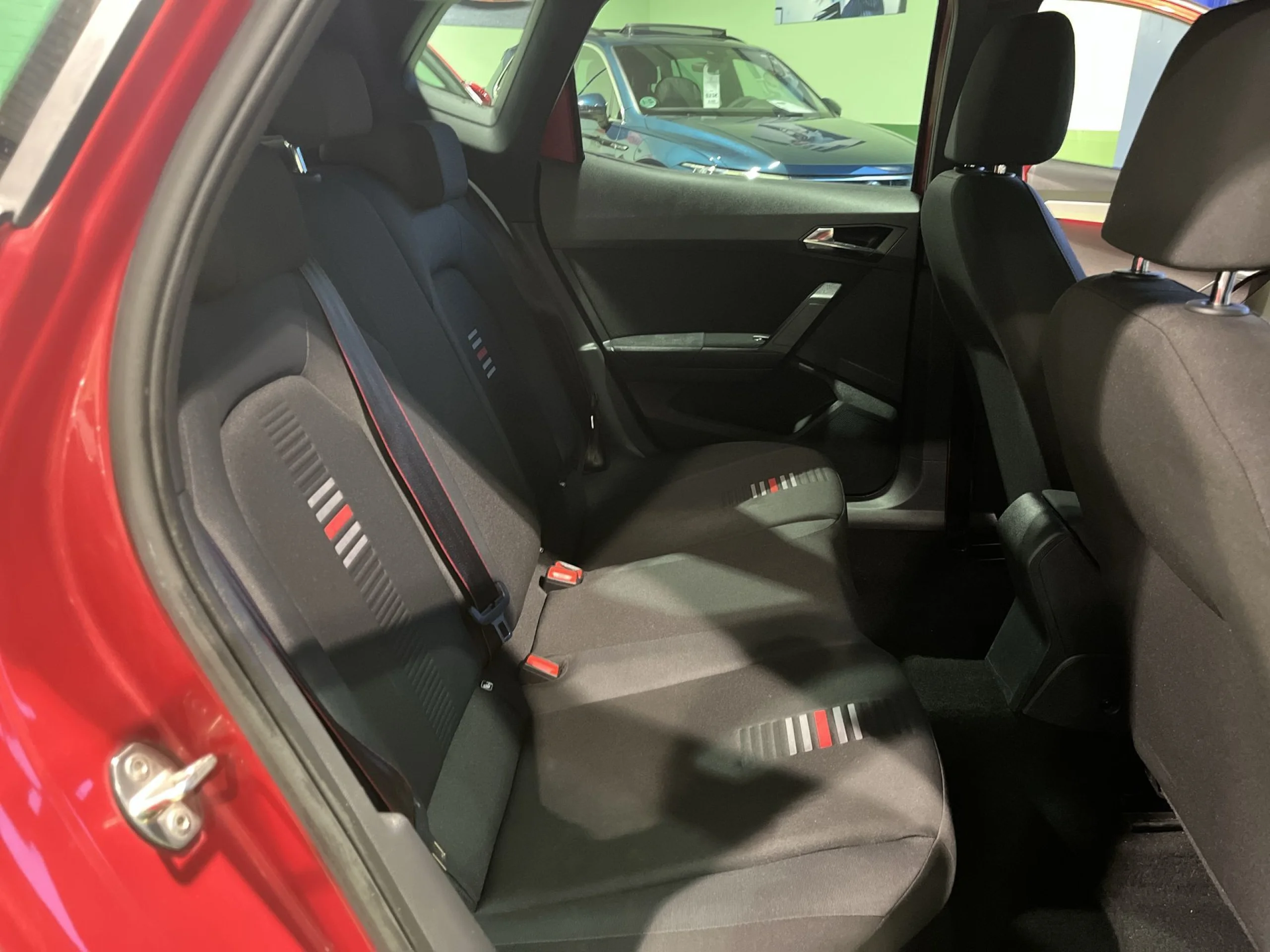 Seat Arona 1.5 TSI FR Edition 110 kW (150 CV) - Foto 25