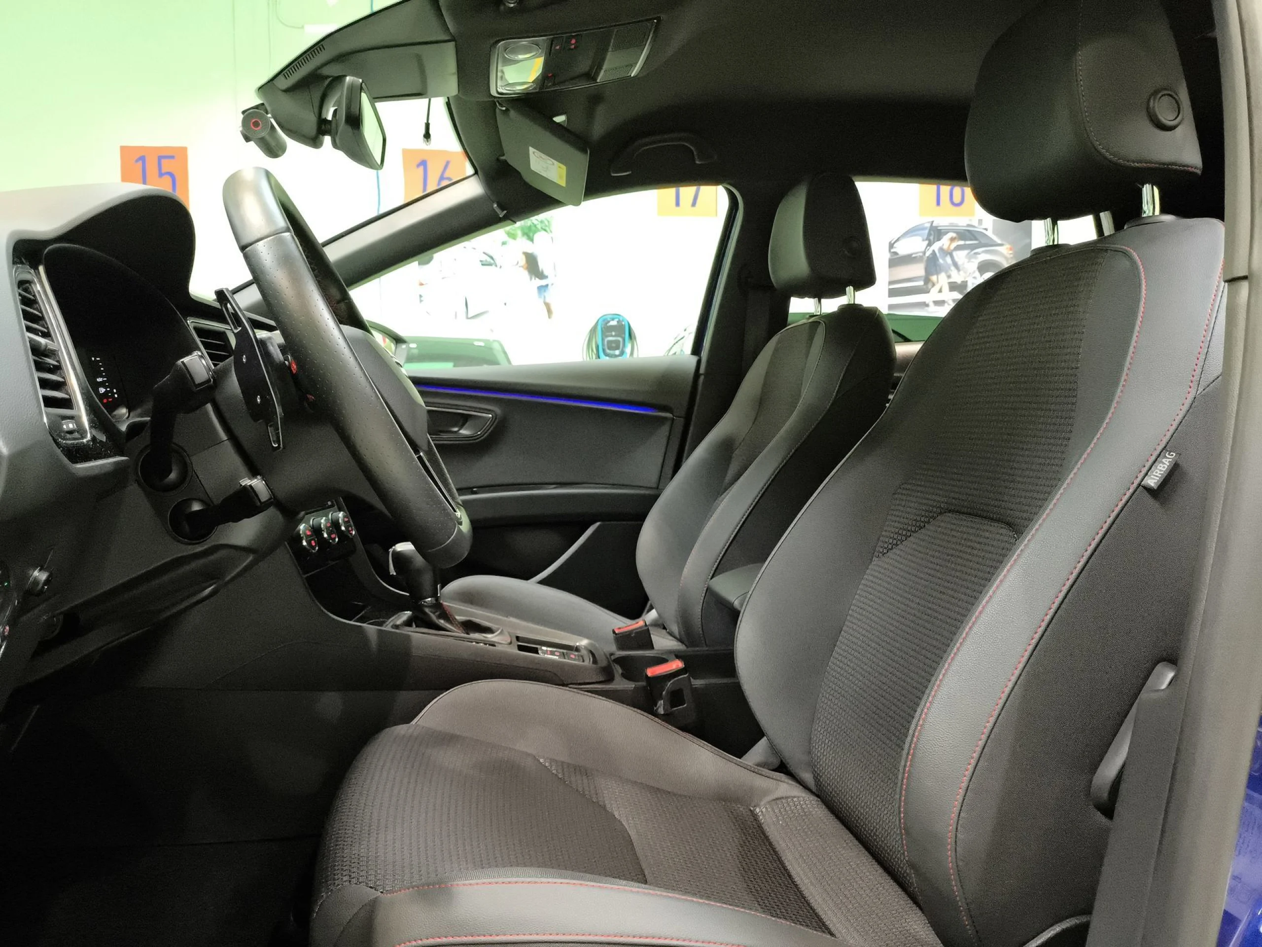 Seat León 2.0 TSI SANDS FR Edition Plus DSG 140 kW (190 CV) - Foto 8