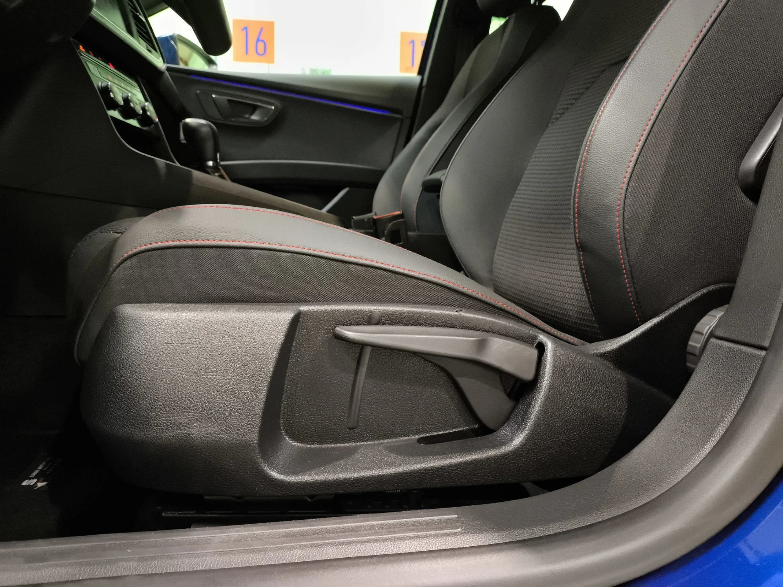 Seat León 2.0 TSI SANDS FR Edition Plus DSG 140 kW (190 CV) - Foto 9
