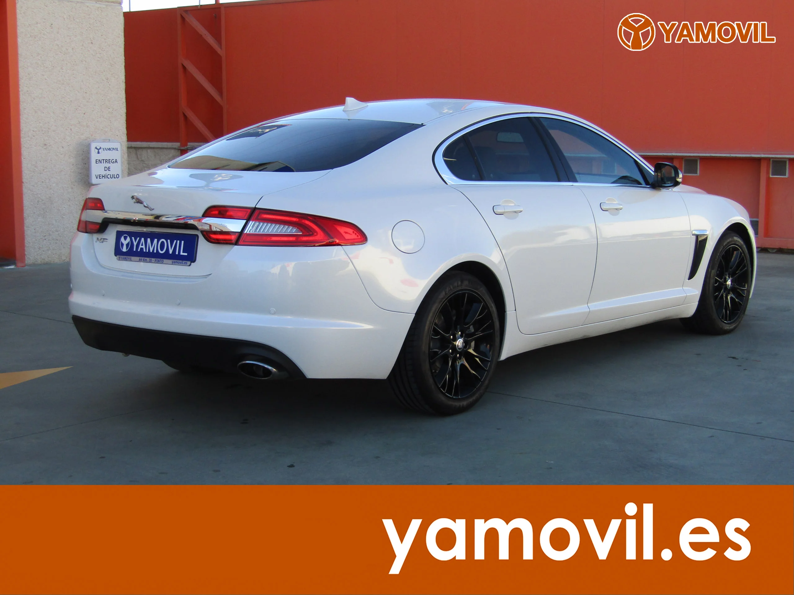 Jaguar XF 2.2d LUXURY Aut - Foto 6