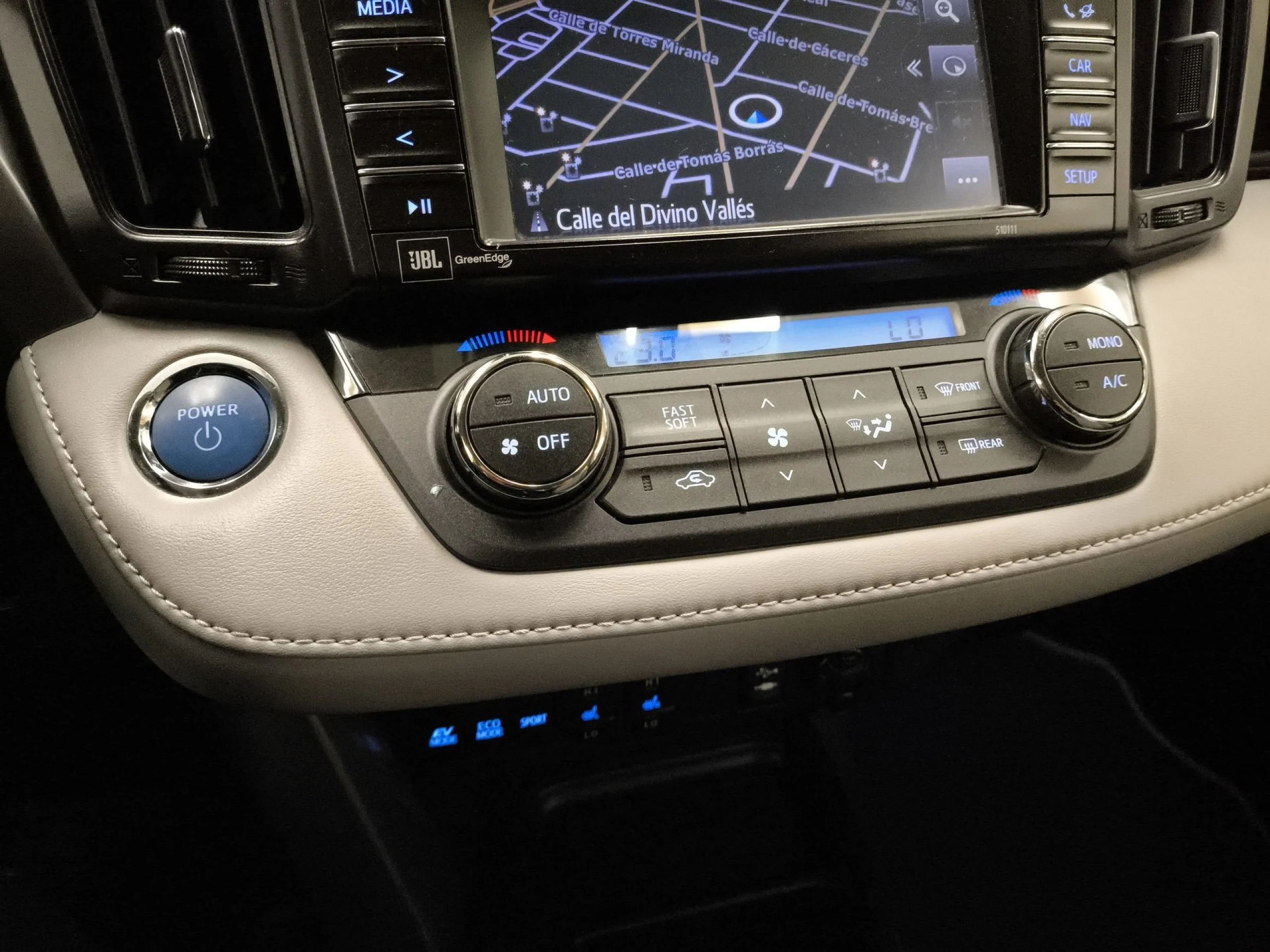 Toyota Rav4 2.5l hybrid Executive 2WD 145 kW (197 CV) - Foto 16