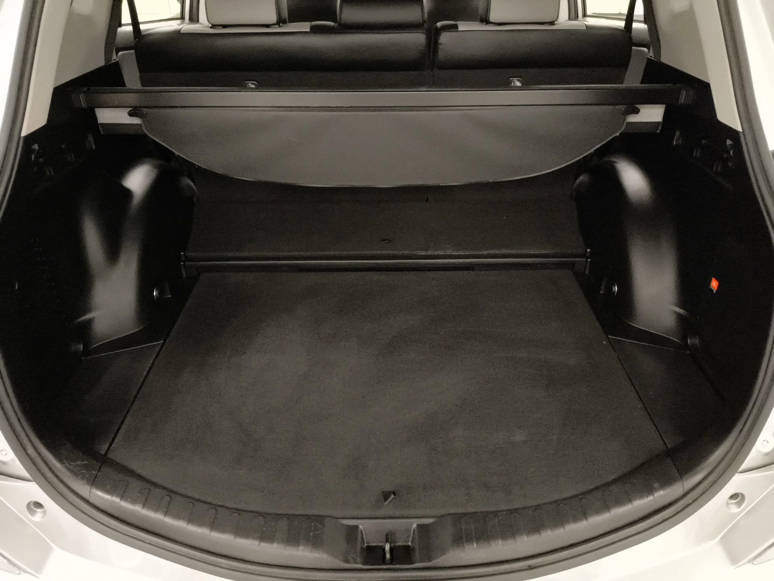 Toyota Rav4 2.5l hybrid Executive 2WD 145 kW (197 CV) - Foto 21