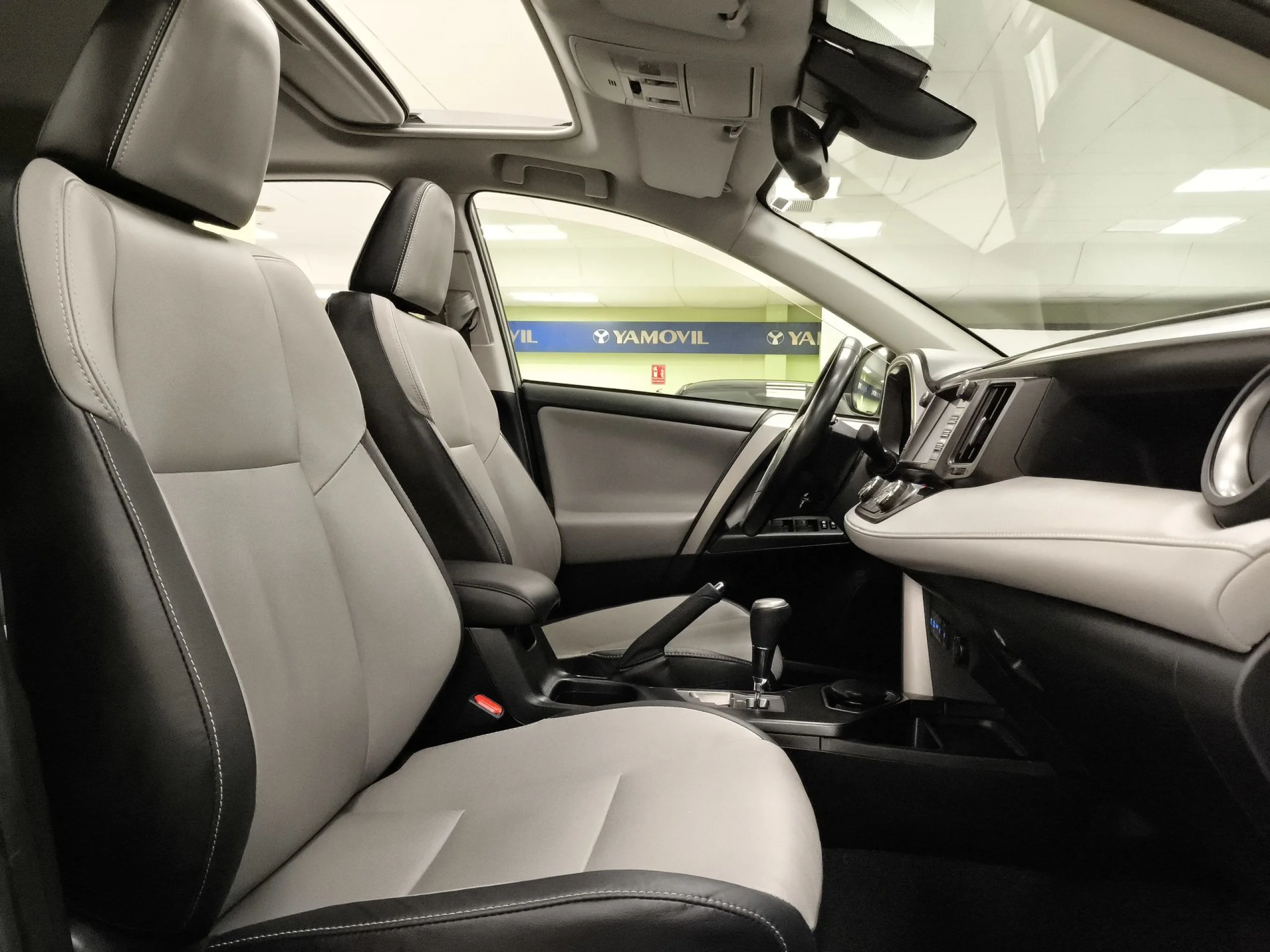 Toyota Rav4 2.5l hybrid Executive 2WD 145 kW (197 CV) - Foto 22