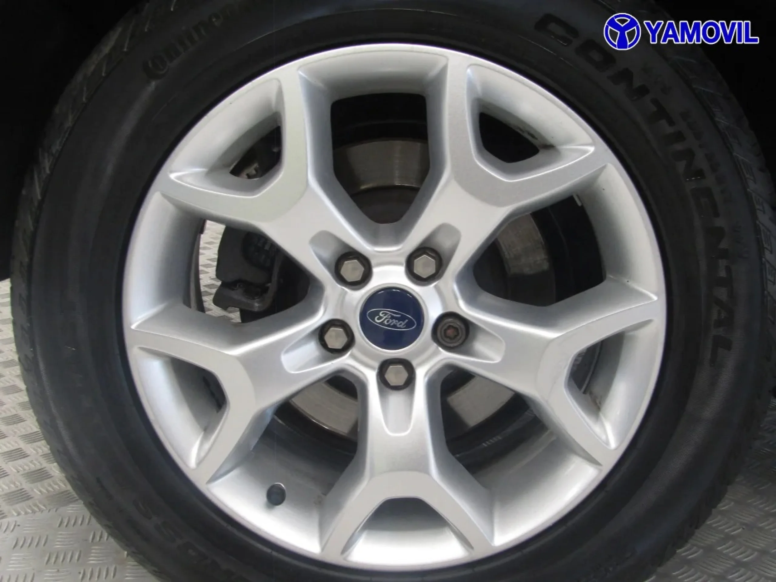 Ford Kuga 2.0 TDCI SANDS Trend 4x4 103 kW (140 CV) - Foto 12