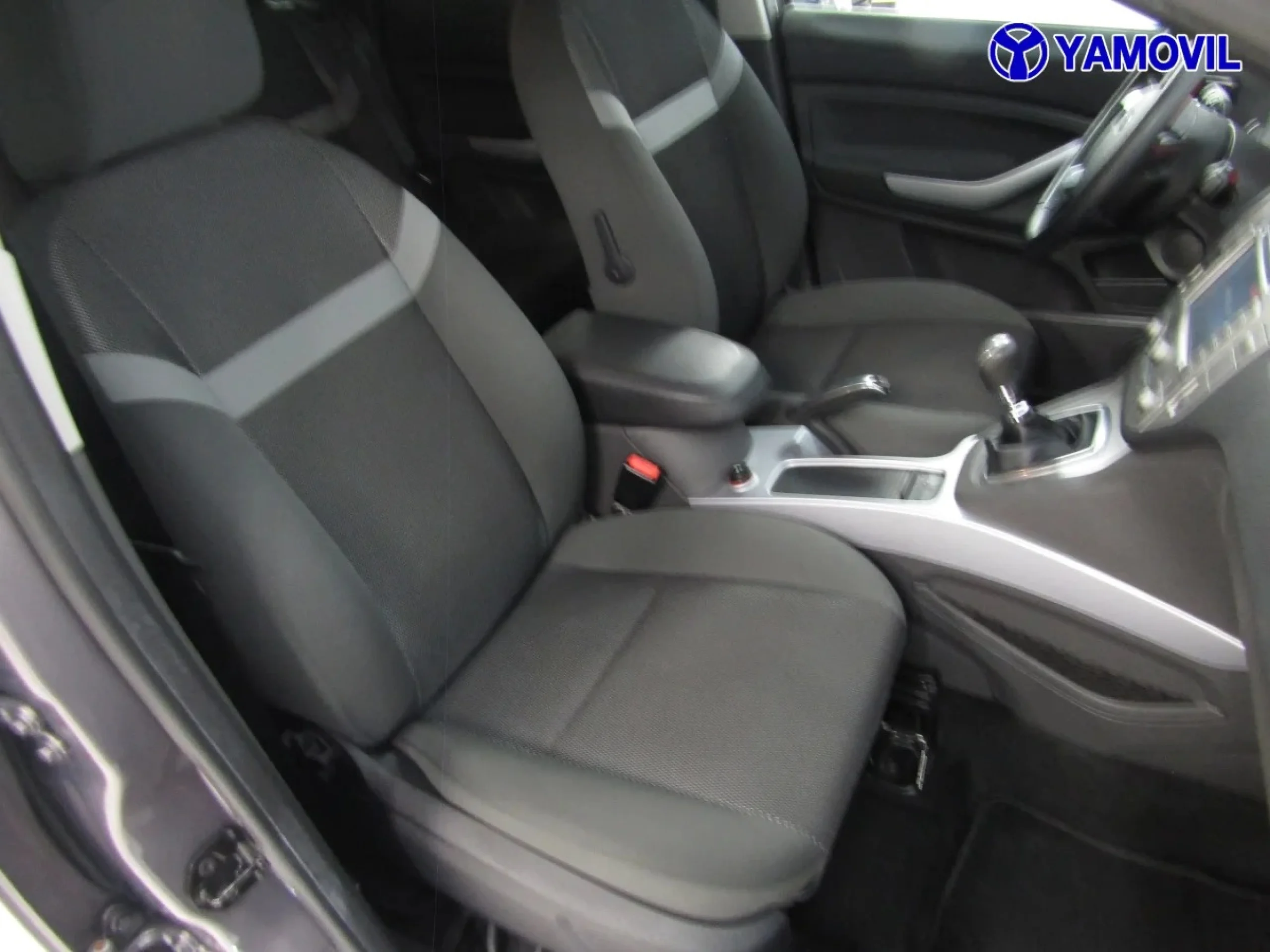 Ford Kuga 2.0 TDCI SANDS Trend 4x4 103 kW (140 CV) - Foto 16